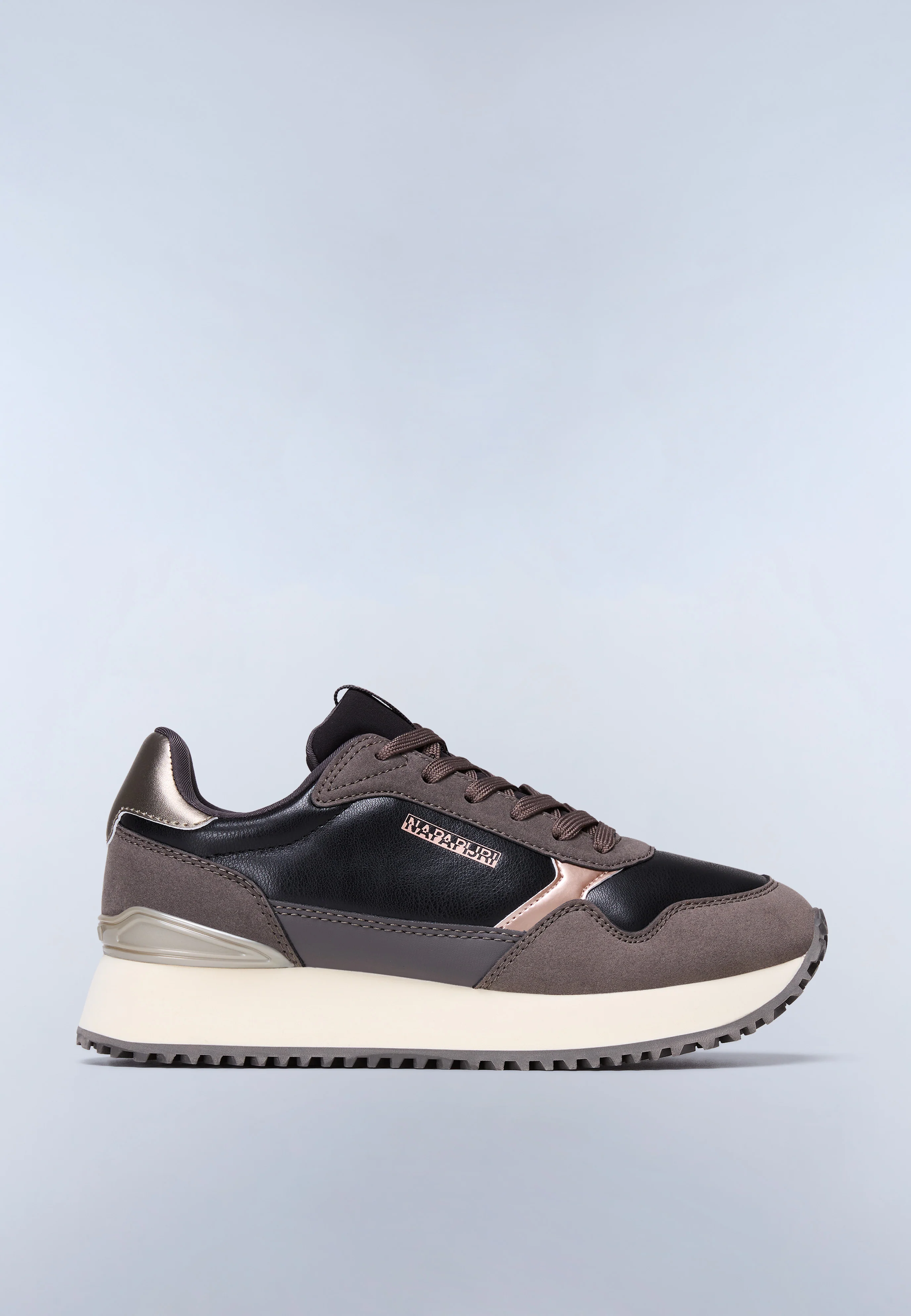 Astra Mono Trainers