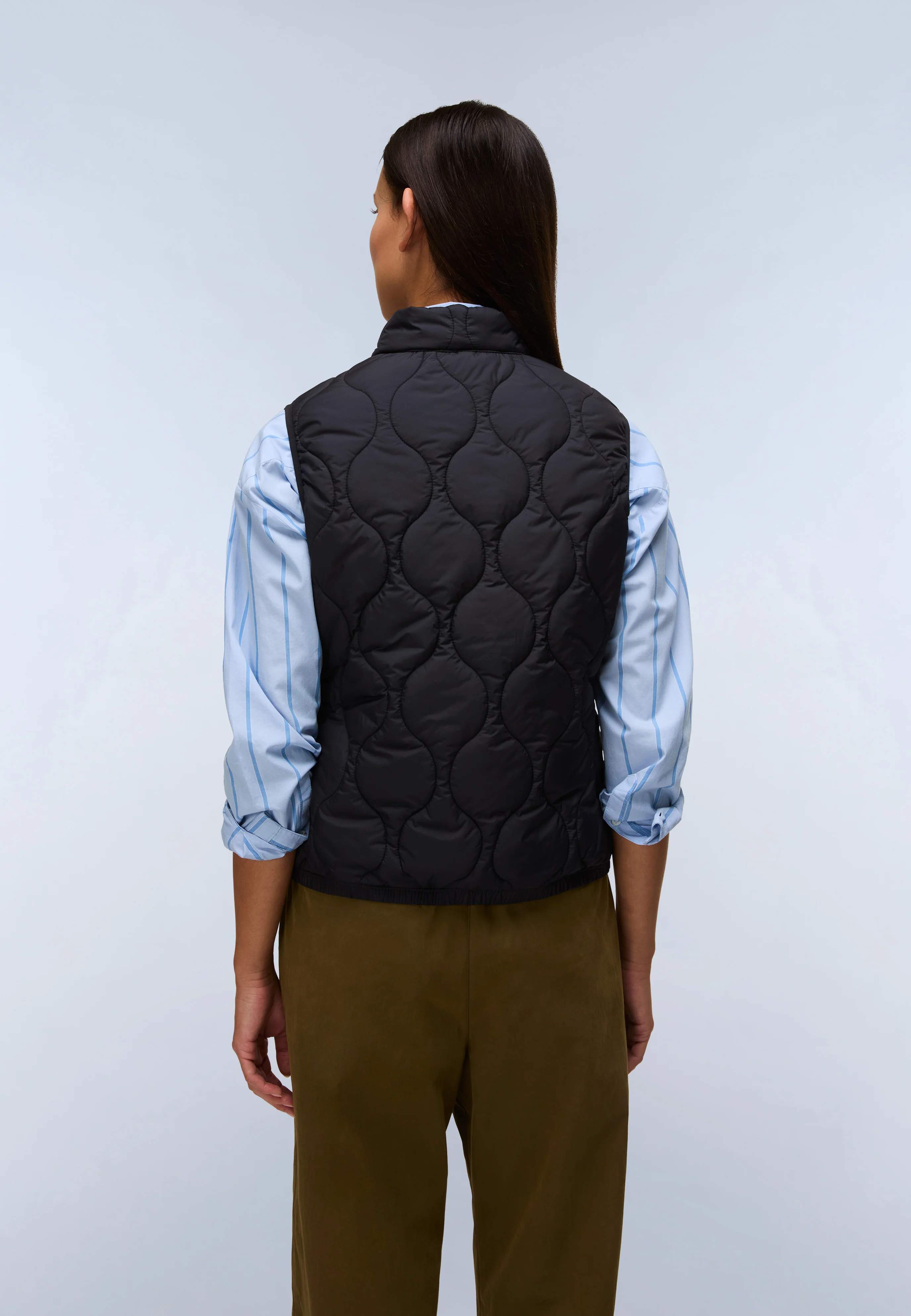 Belle Short Vest - Image 6