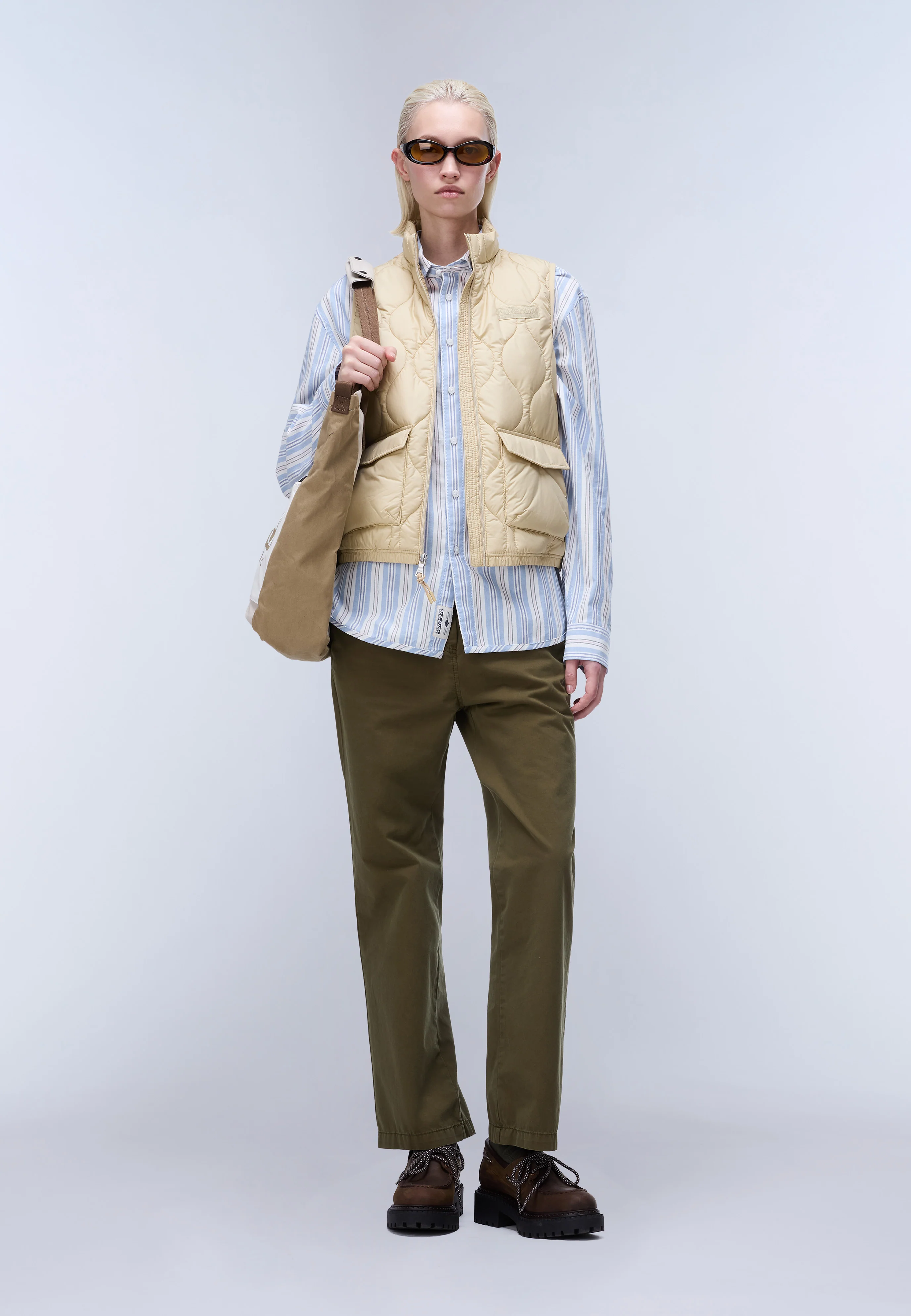 Belle Short Vest - Image 3