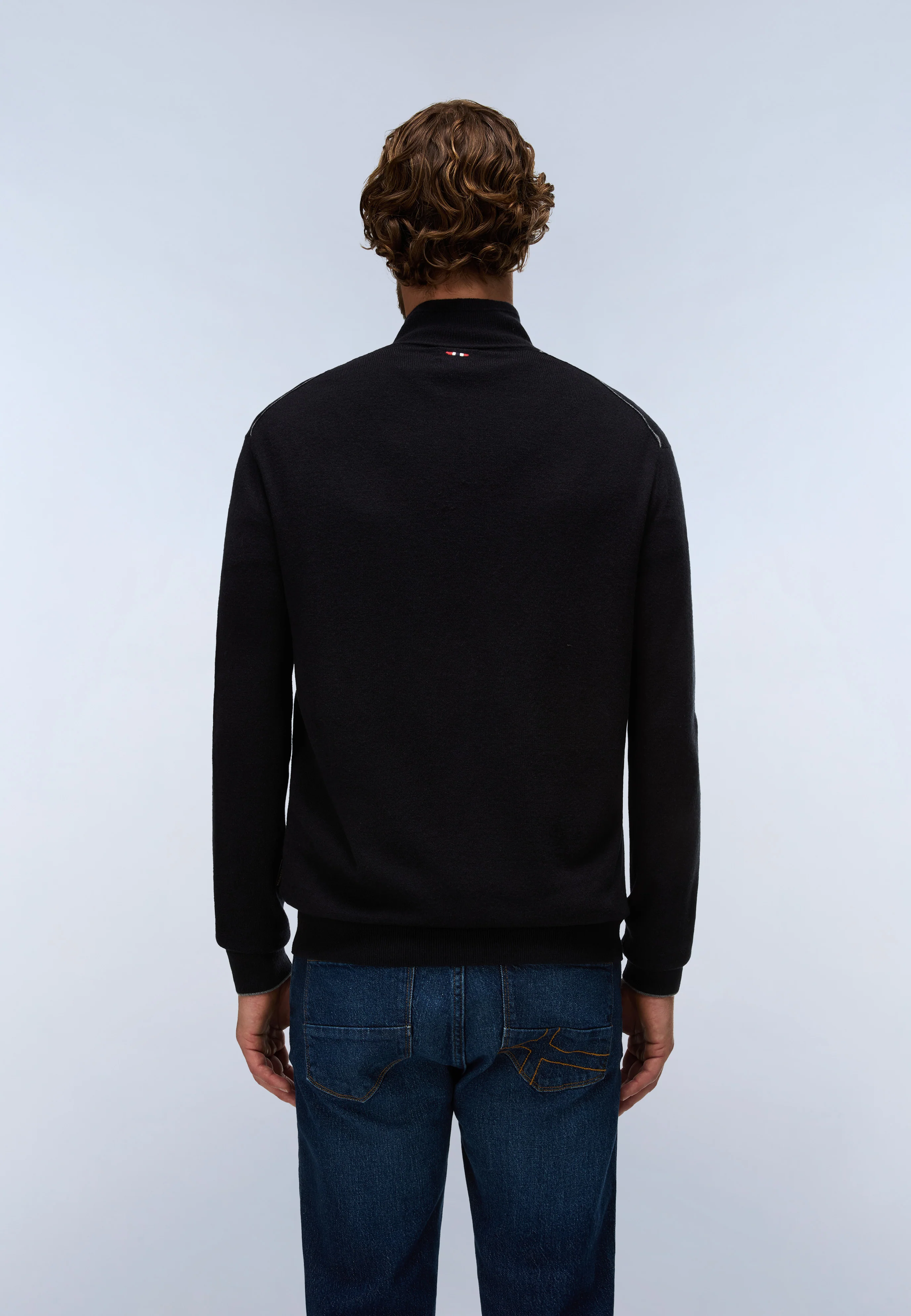 Damavand Half-Zip Jumper - Image 3