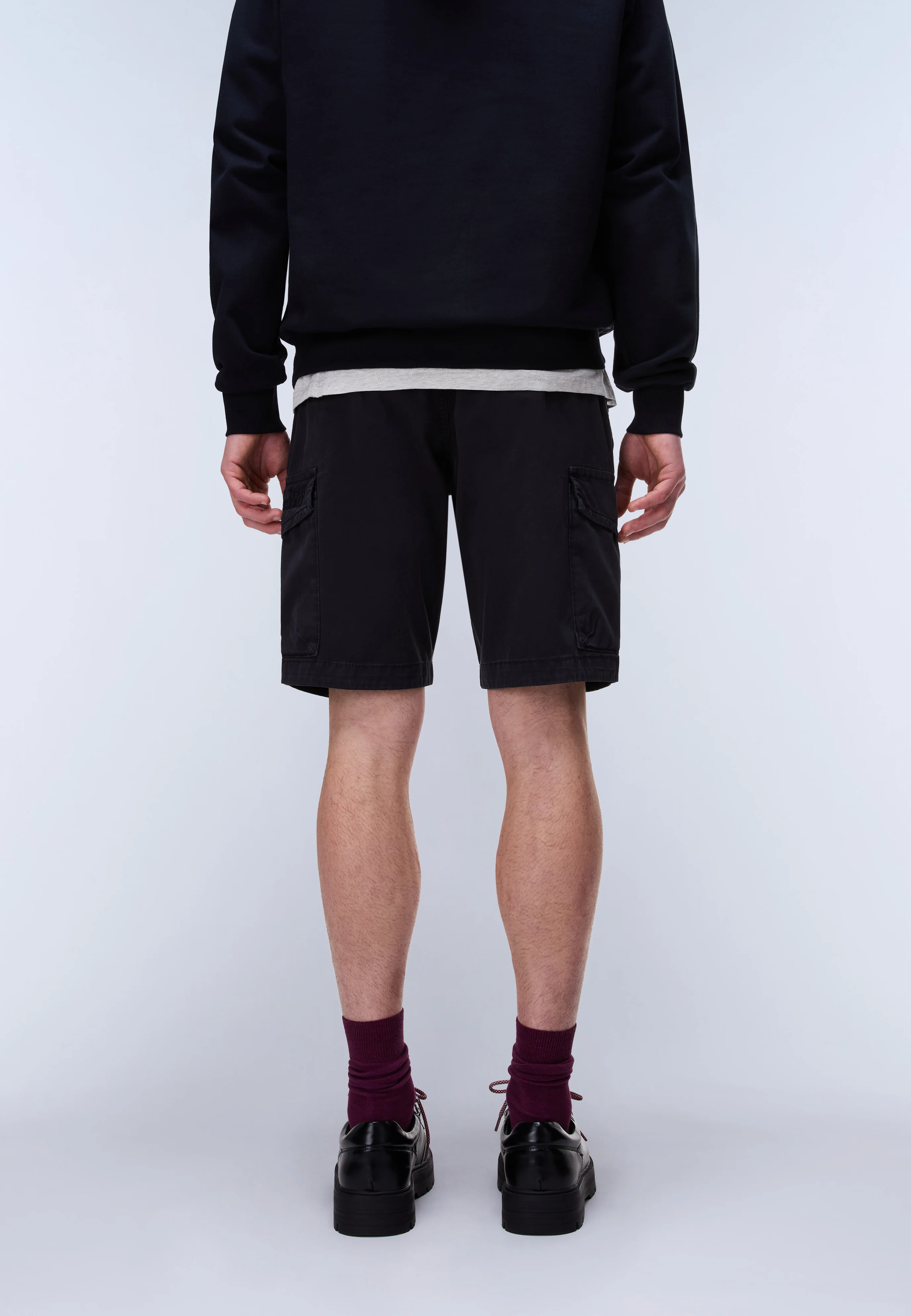 Deline Bermuda Shorts - Image 4