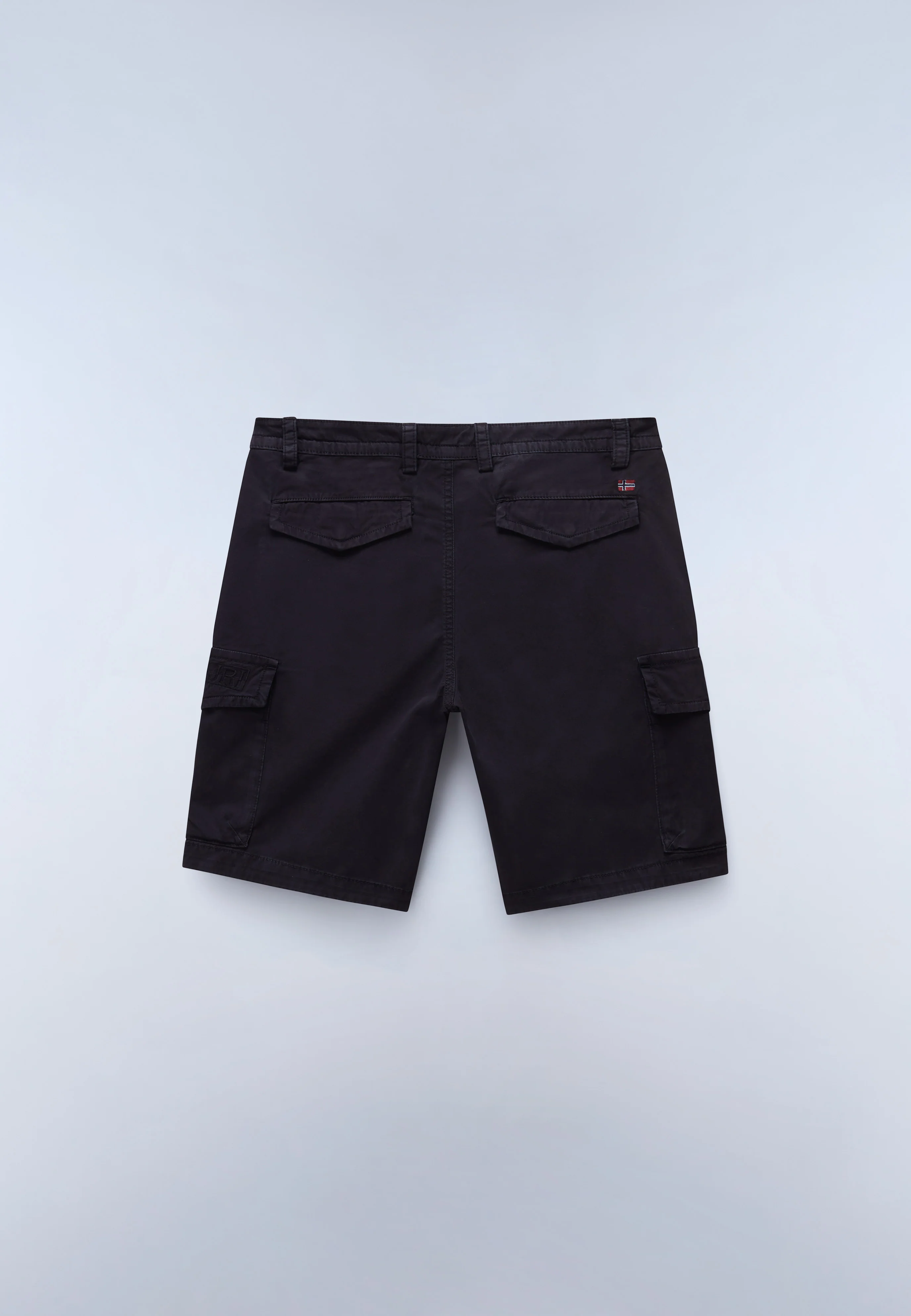 Deline Bermuda Shorts - Image 8
