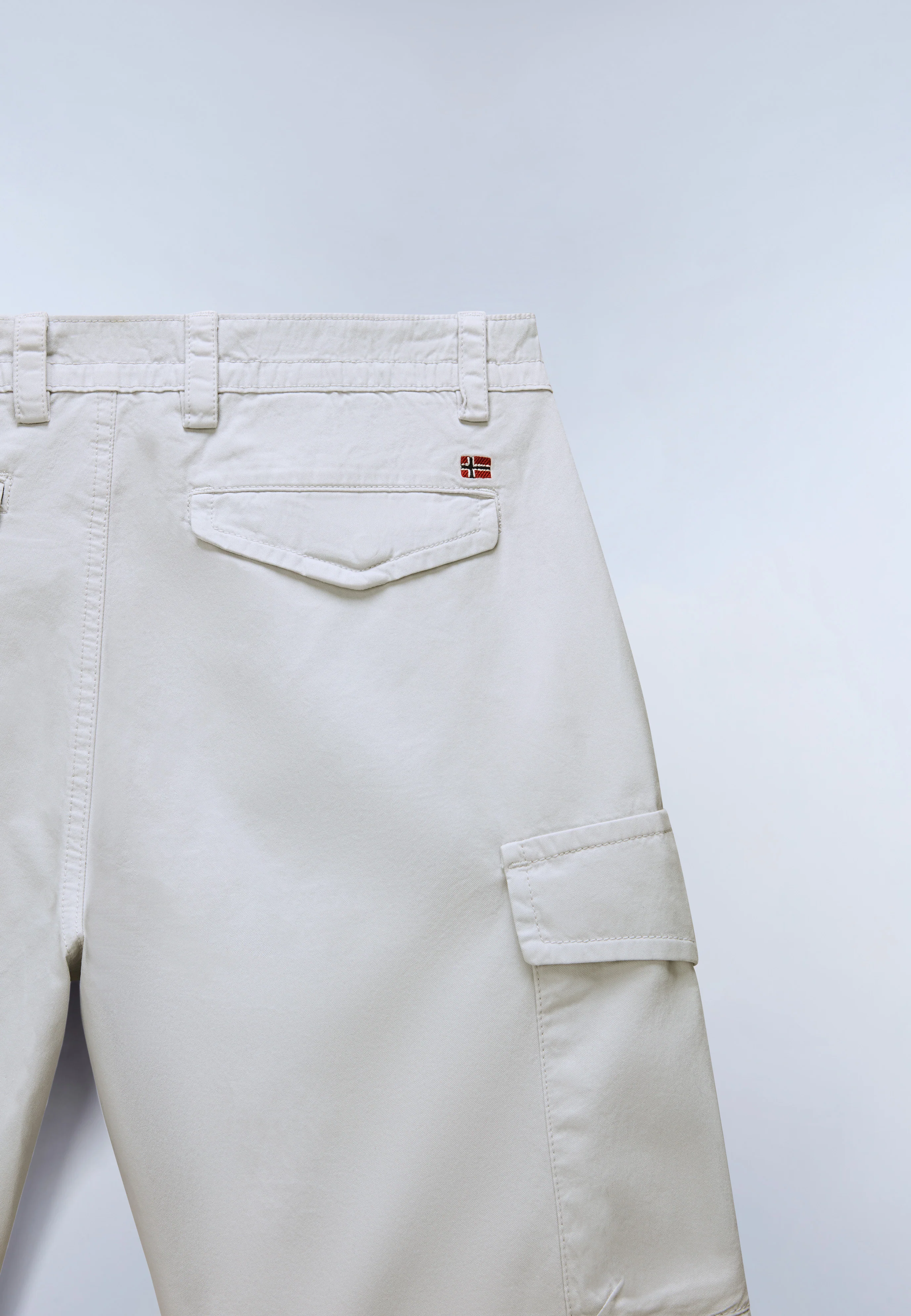 Deline Bermuda Shorts - Image 7