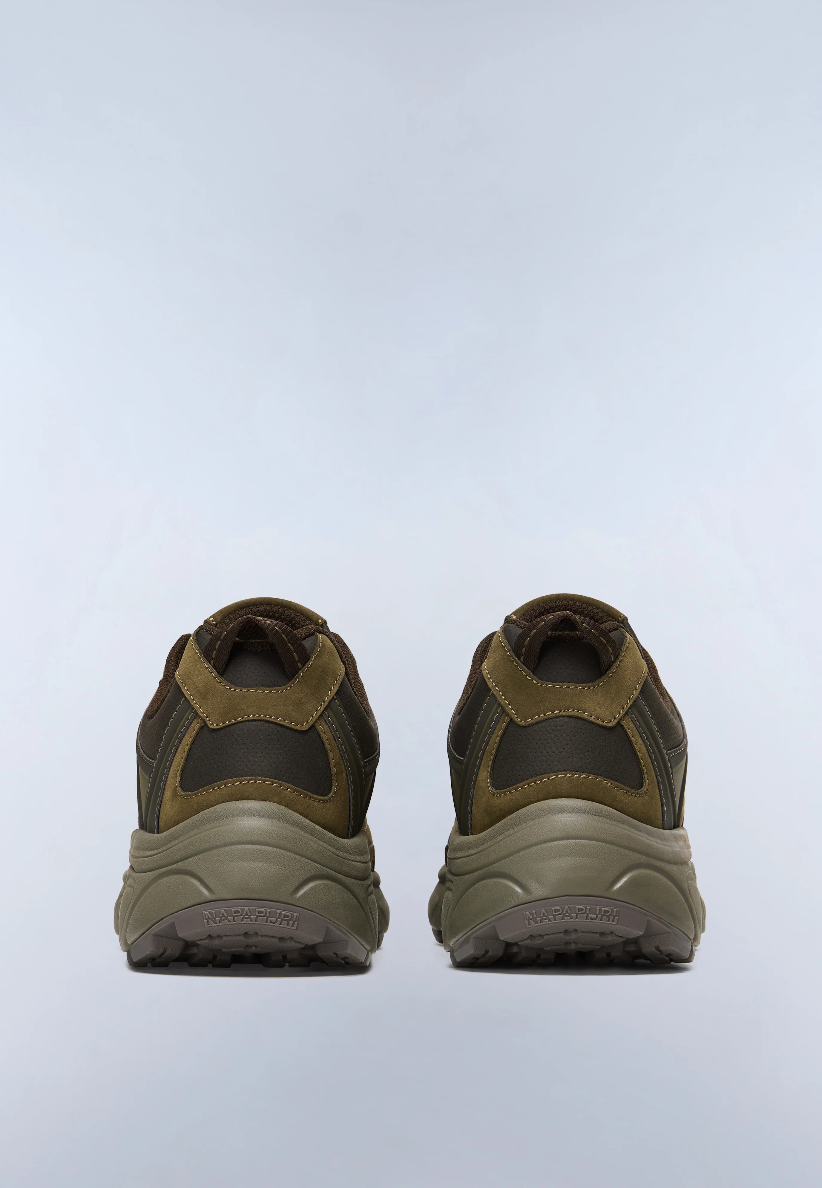 Delta Trainers - Image 2
