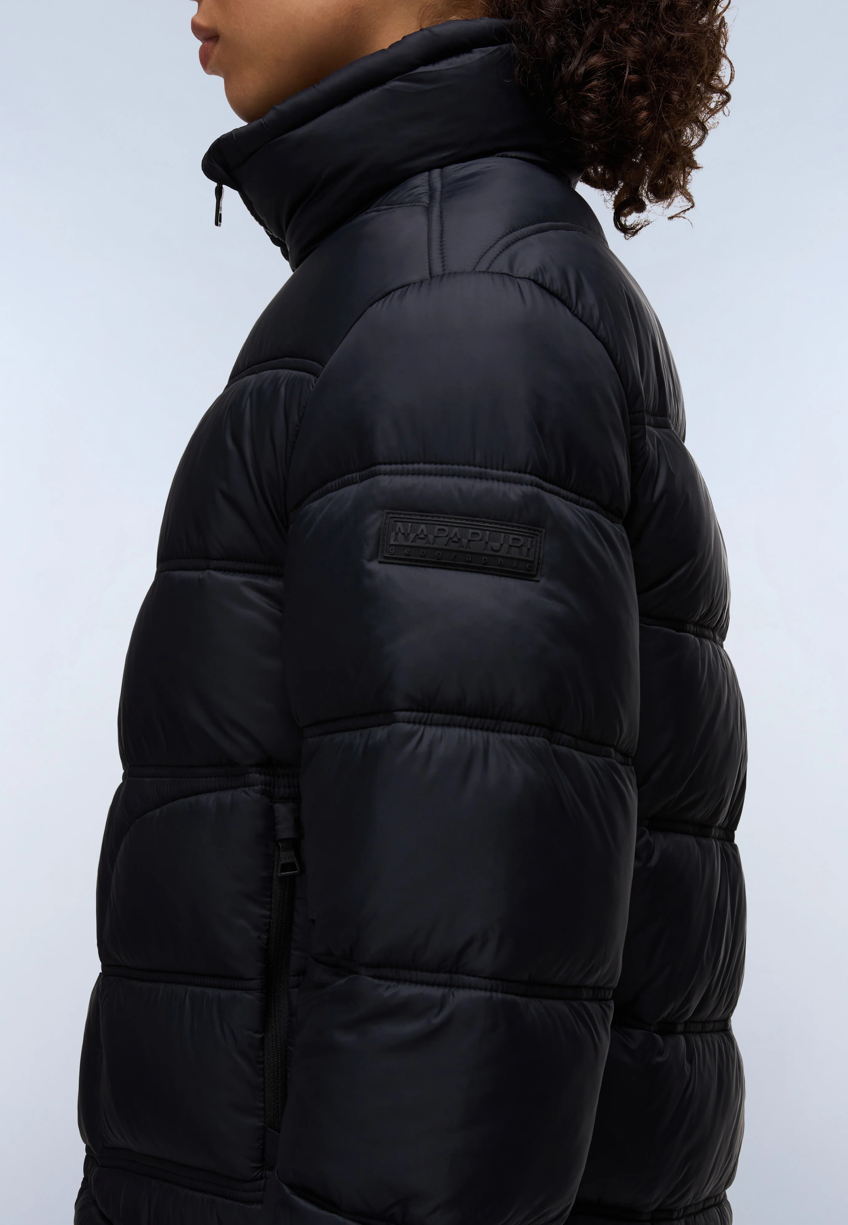 Ega Short Puffer Jacket - Image 6