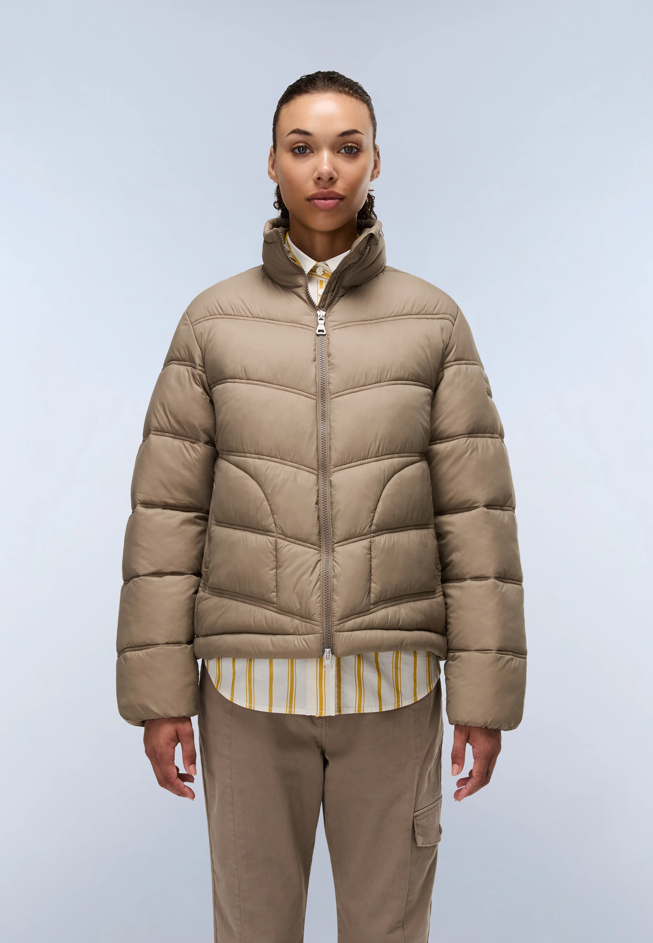 Ega Short Puffer Jacket - Image 2