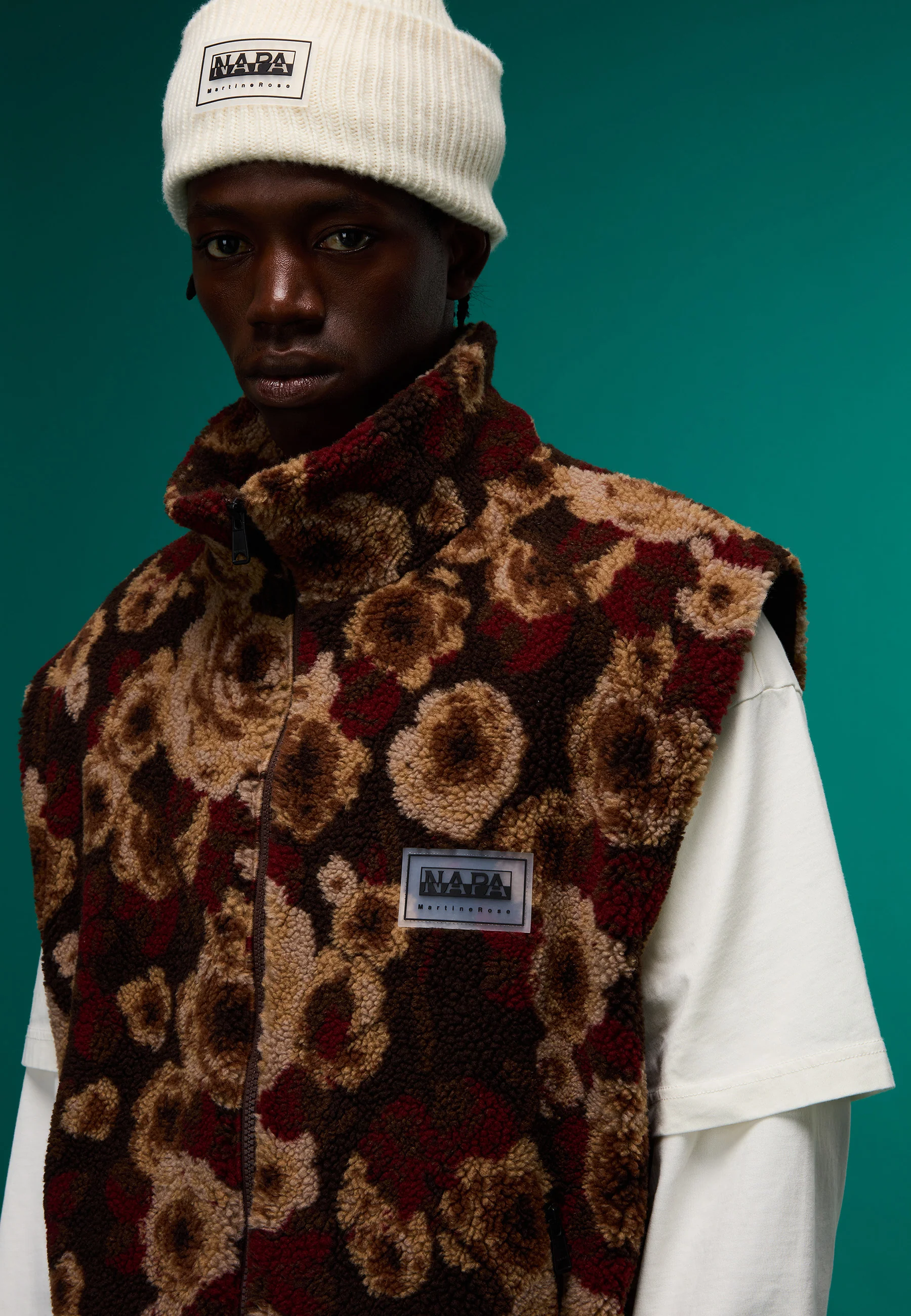 Emin Jacquard Fleece Vest - Image 6