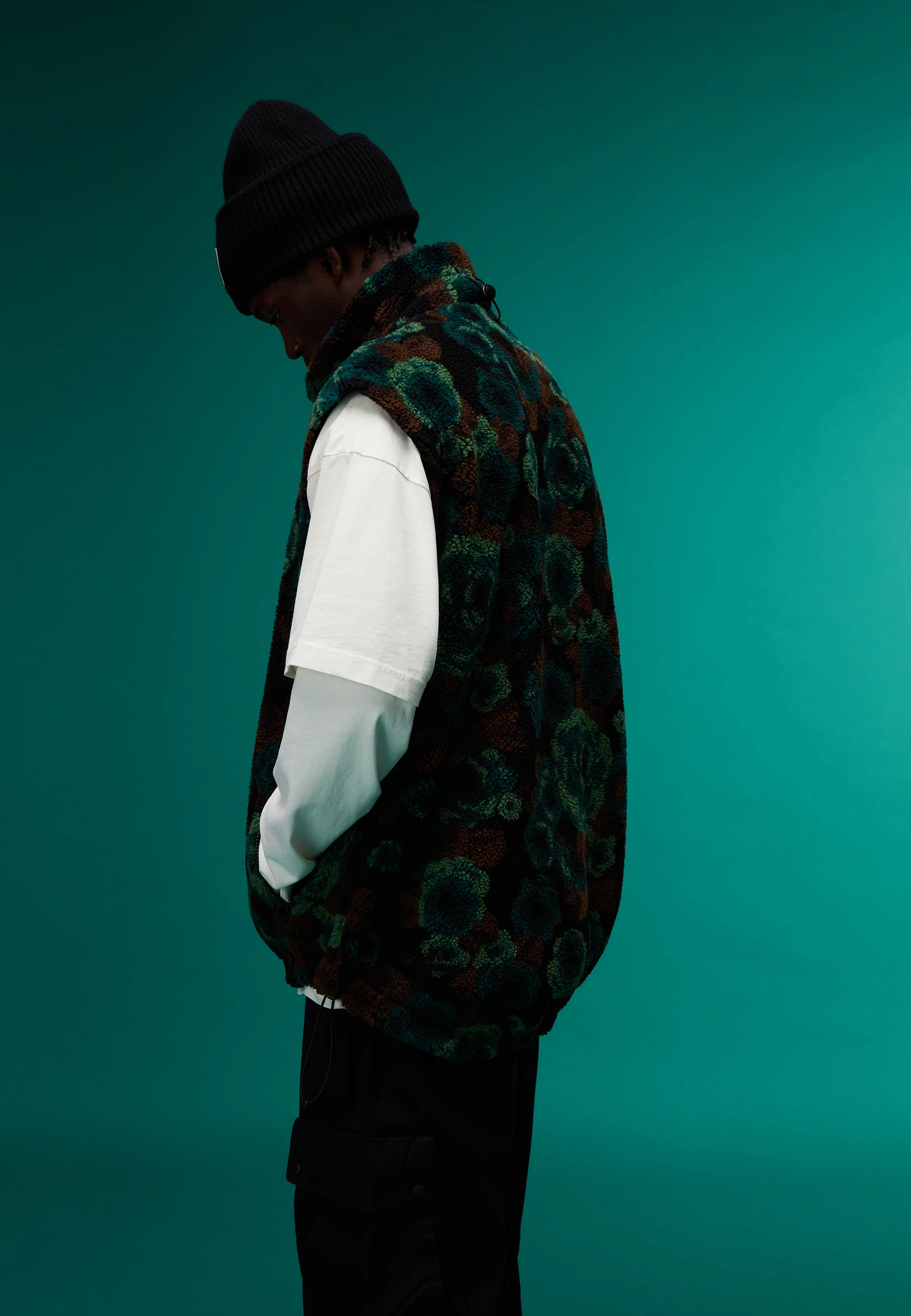Emin Jacquard Fleece Vest - Image 4