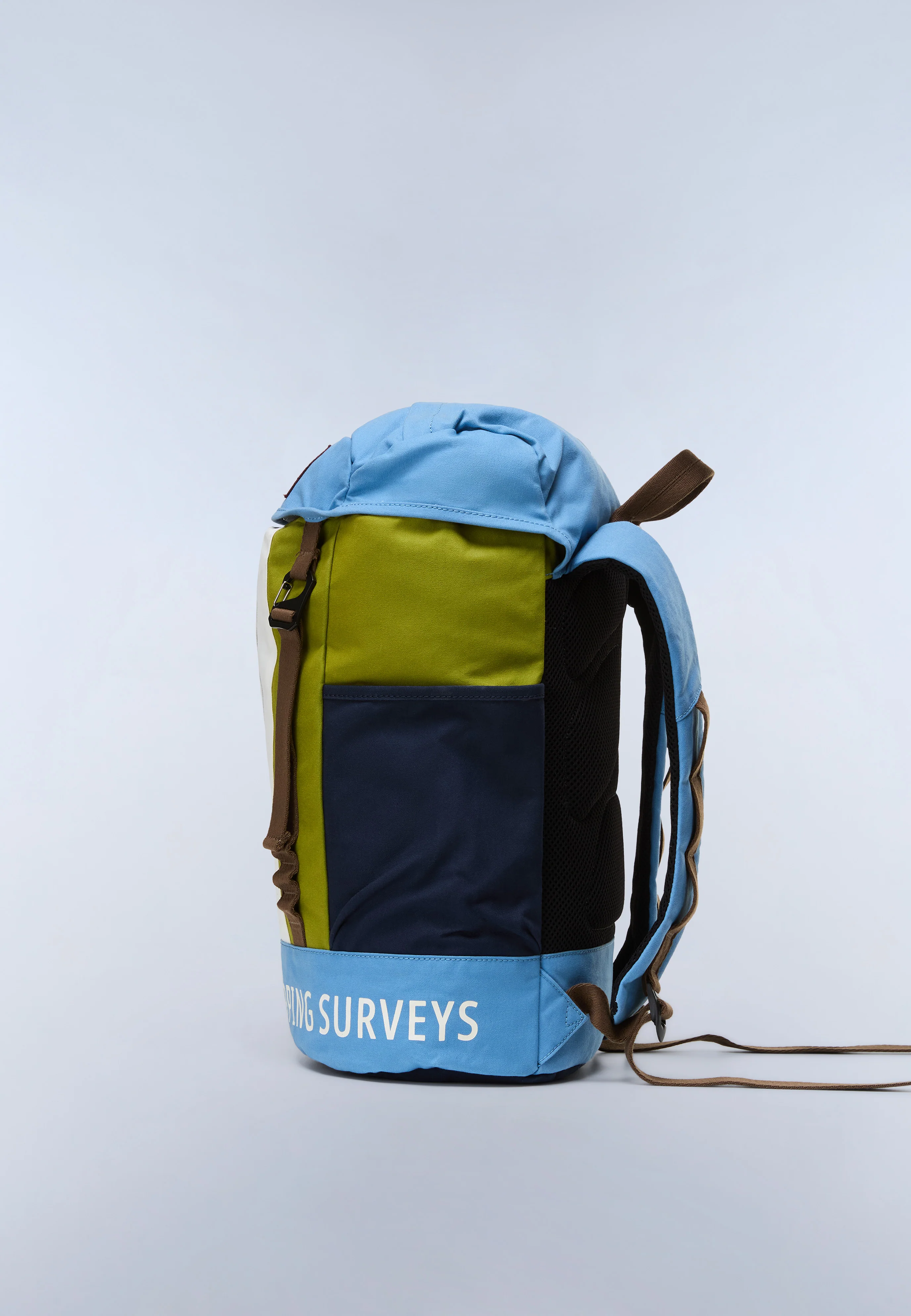Equator Backpack - 28.8 Lt - Image 3