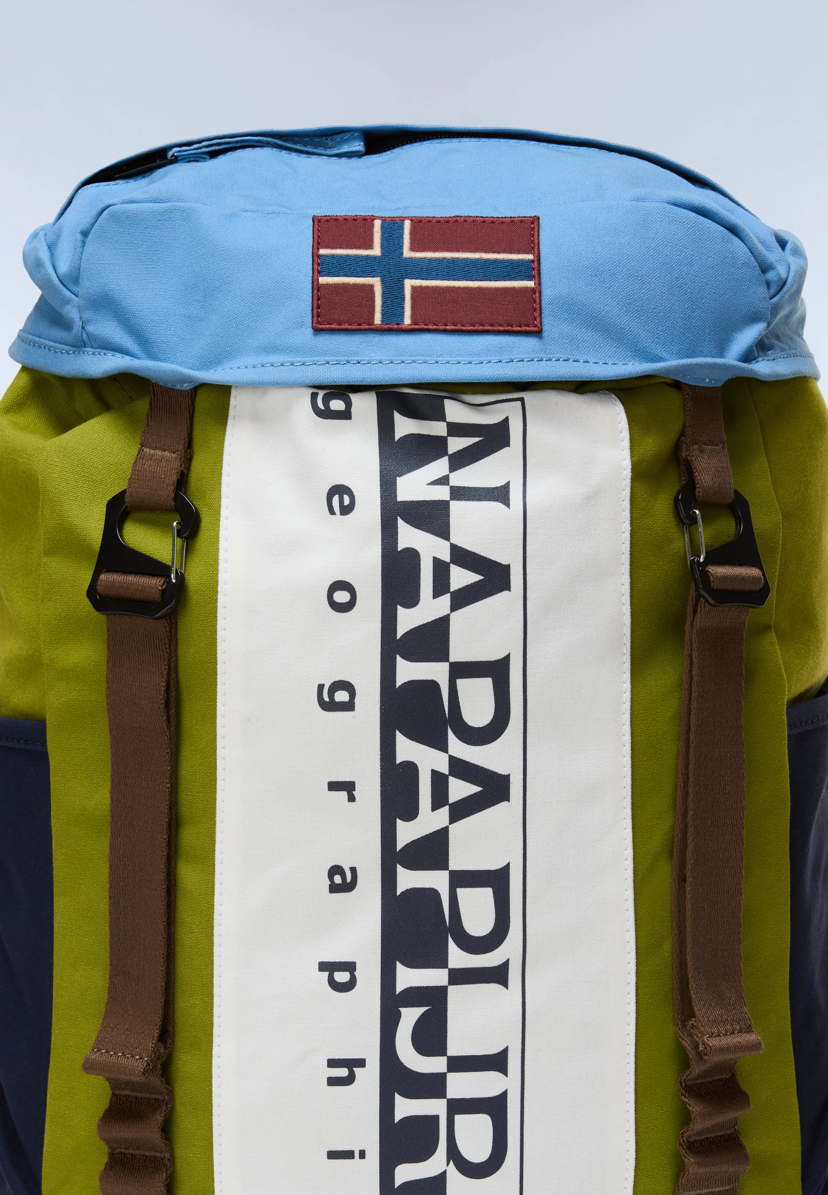 Equator Backpack - 28.8 Lt - Image 5