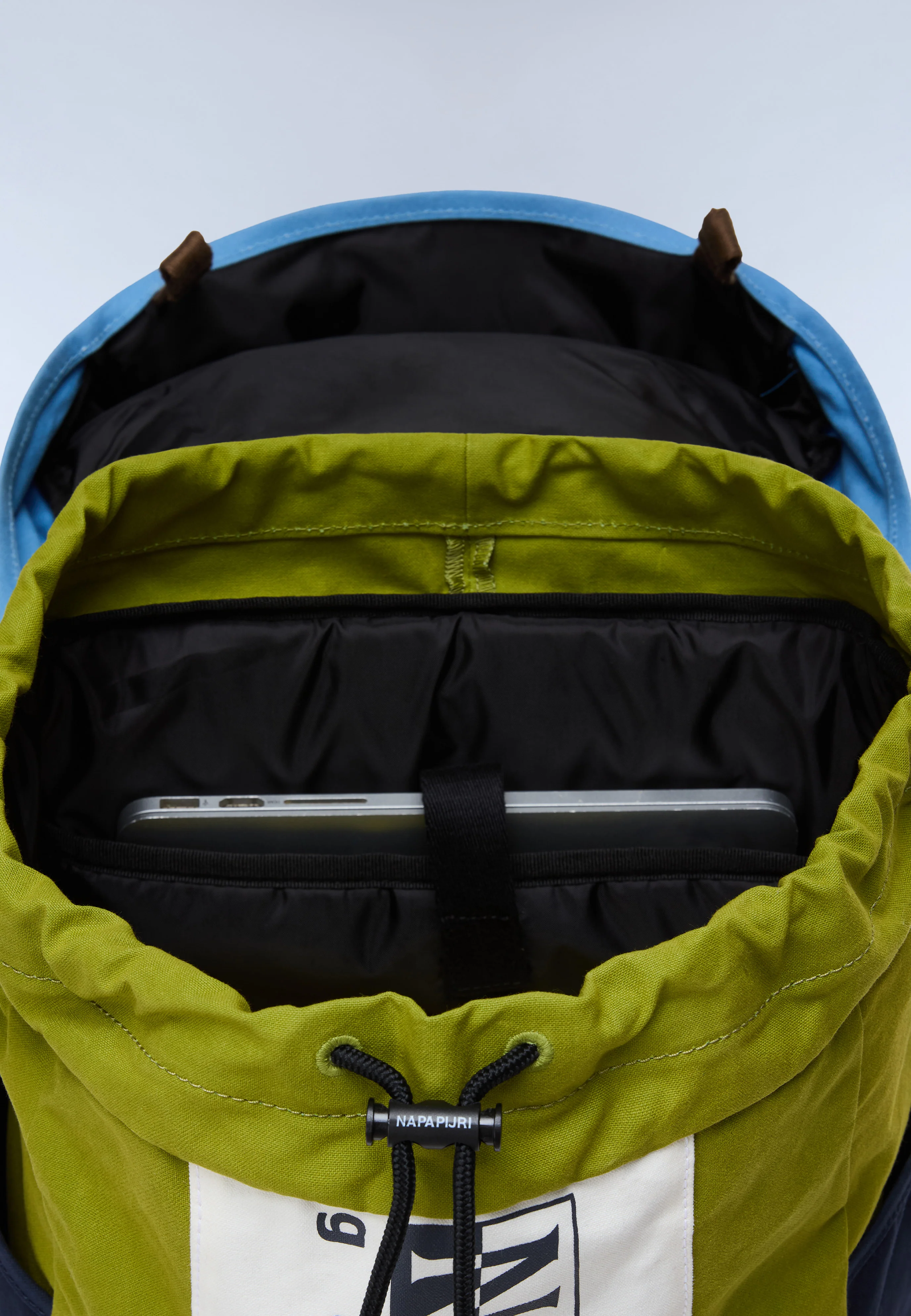 Equator Backpack - 28.8 Lt - Image 7