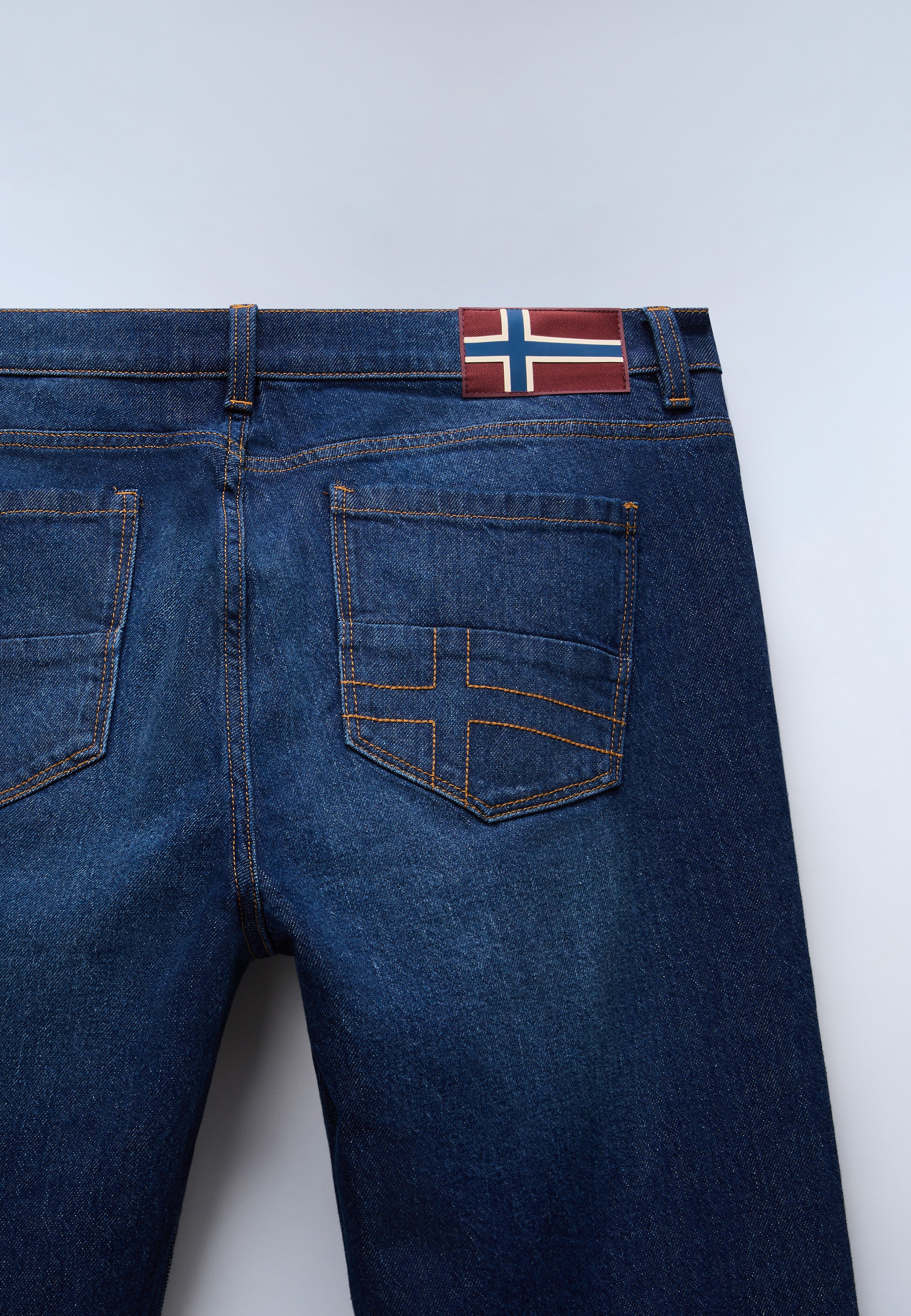 Kiene Regular Jeans - Image 7