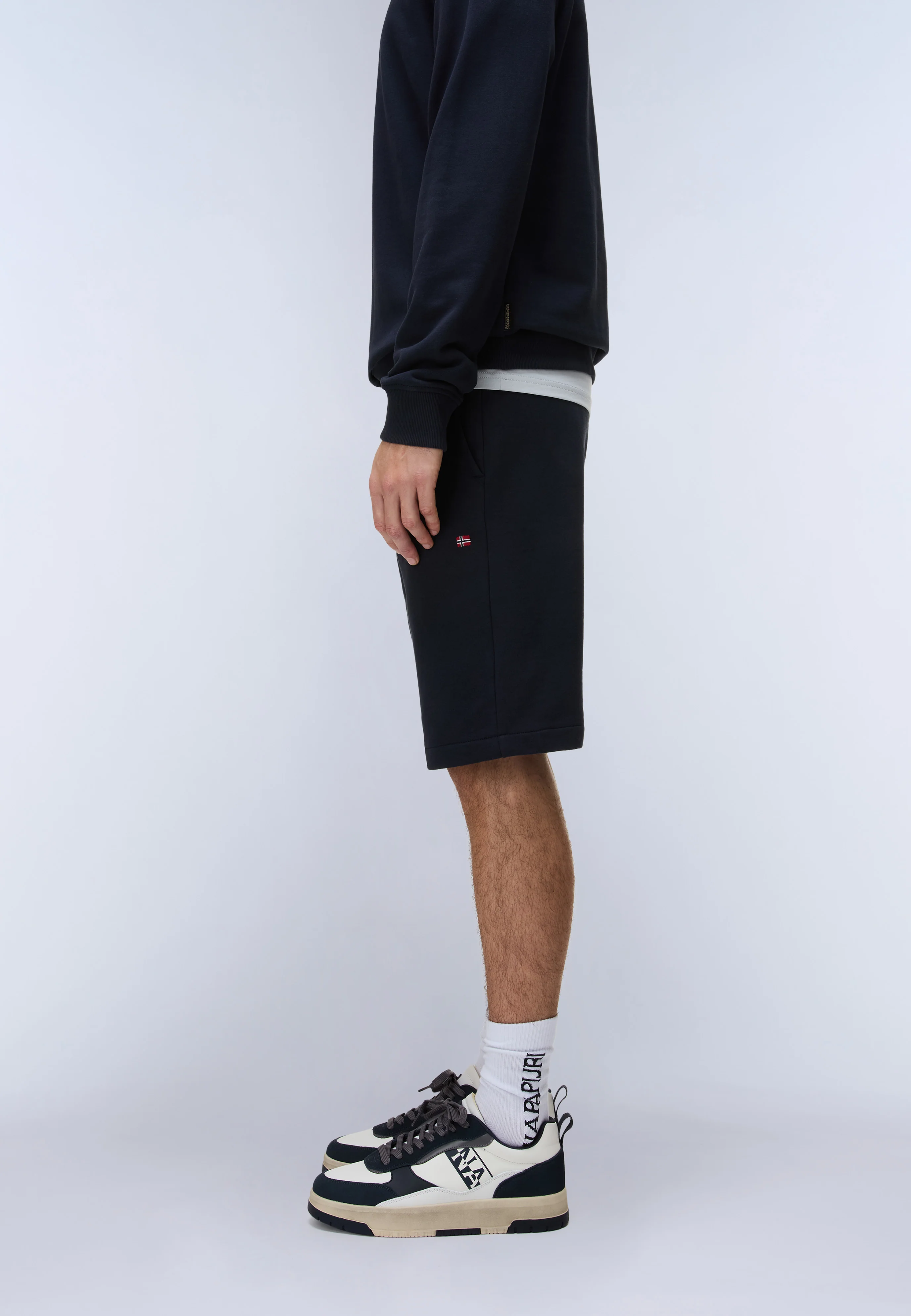 Nalis Bermuda Shorts - Image 3