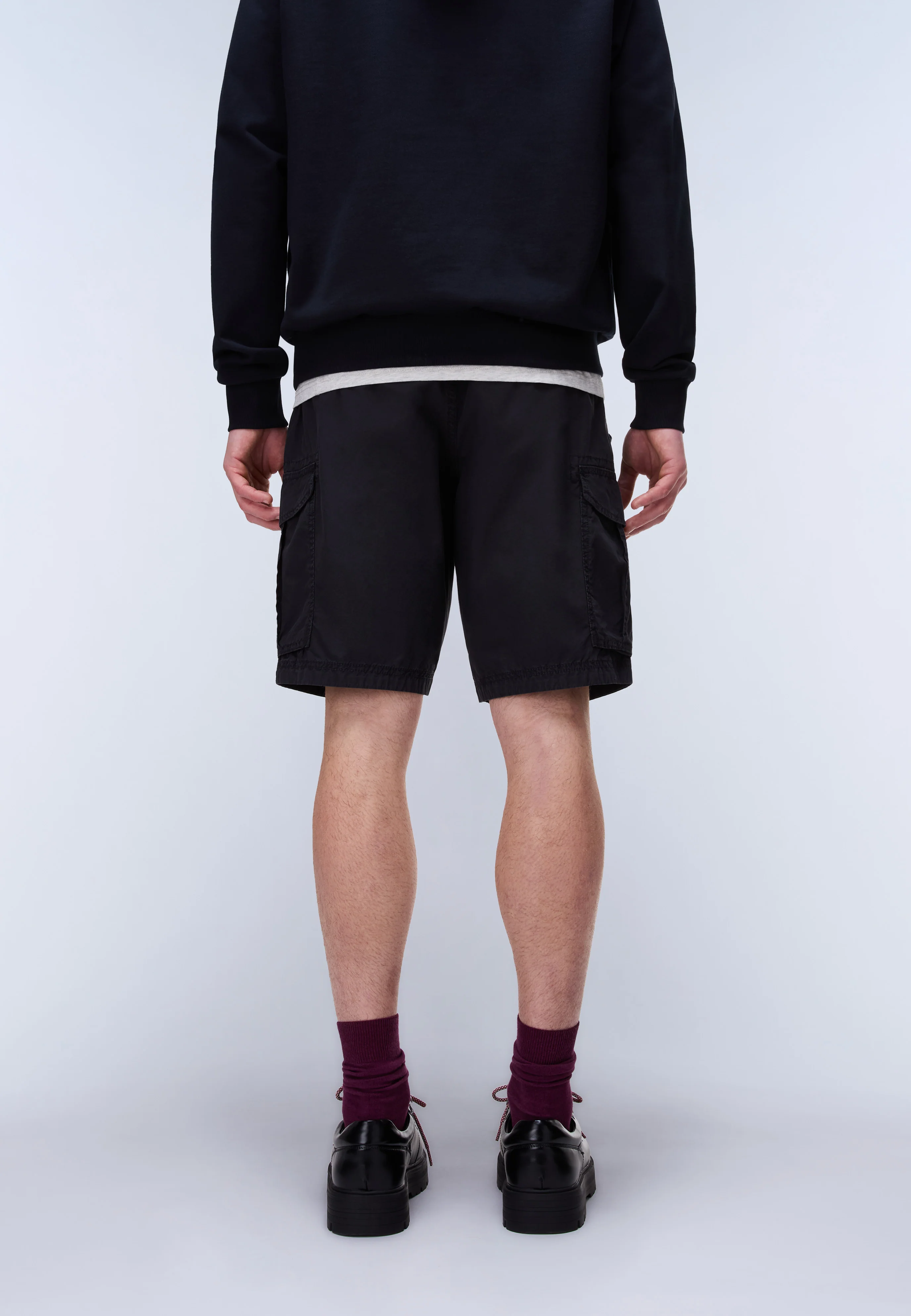 Noto Bermuda Shorts - Image 4