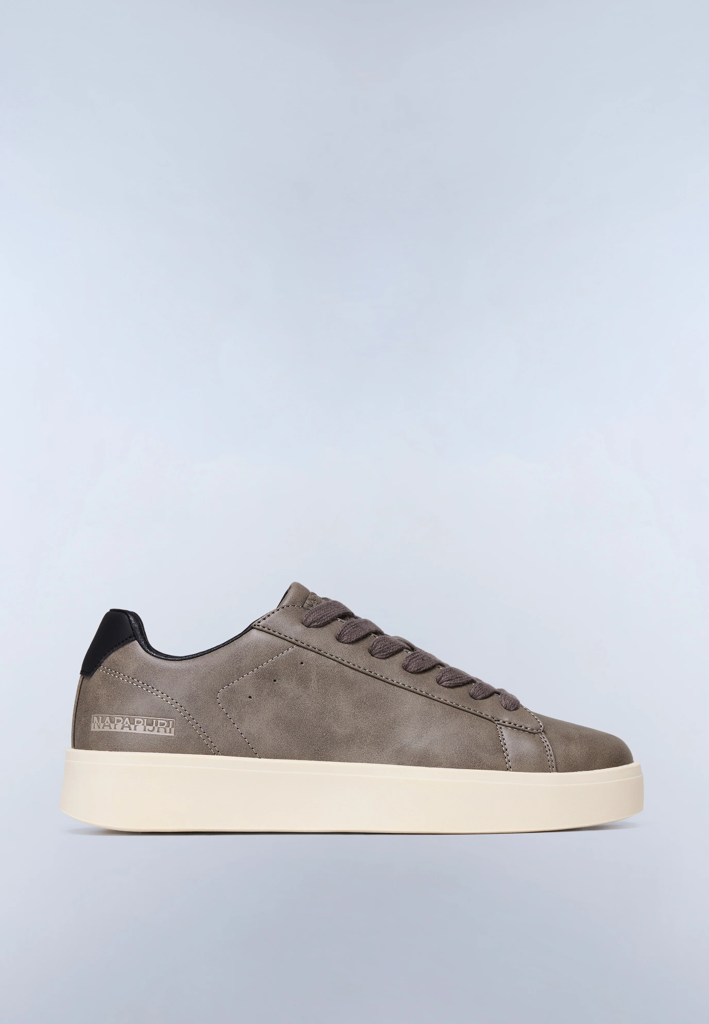 Onyx Trainers