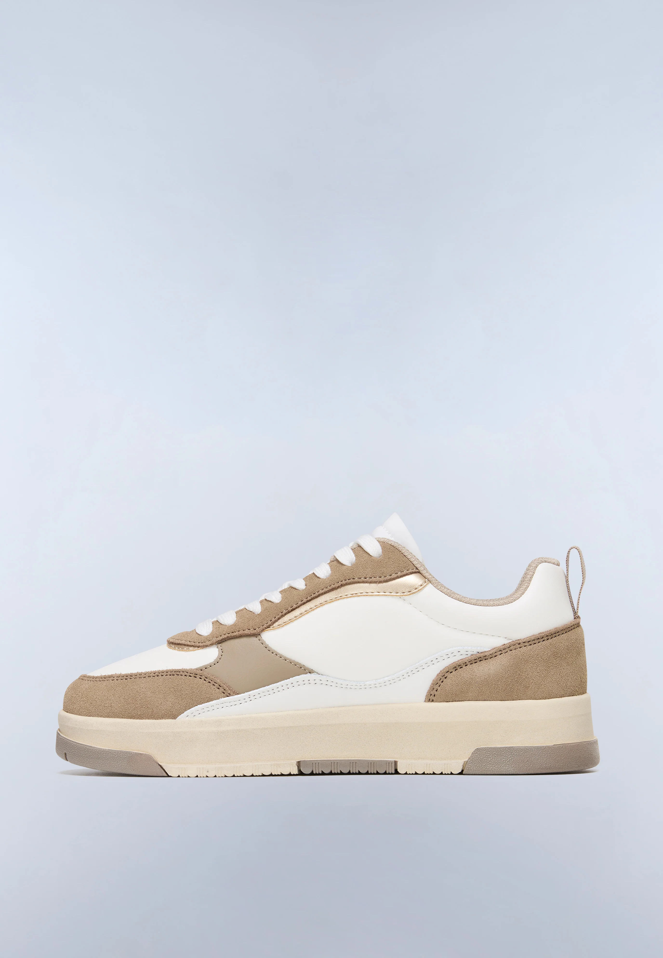 Sand Trainers - Image 3