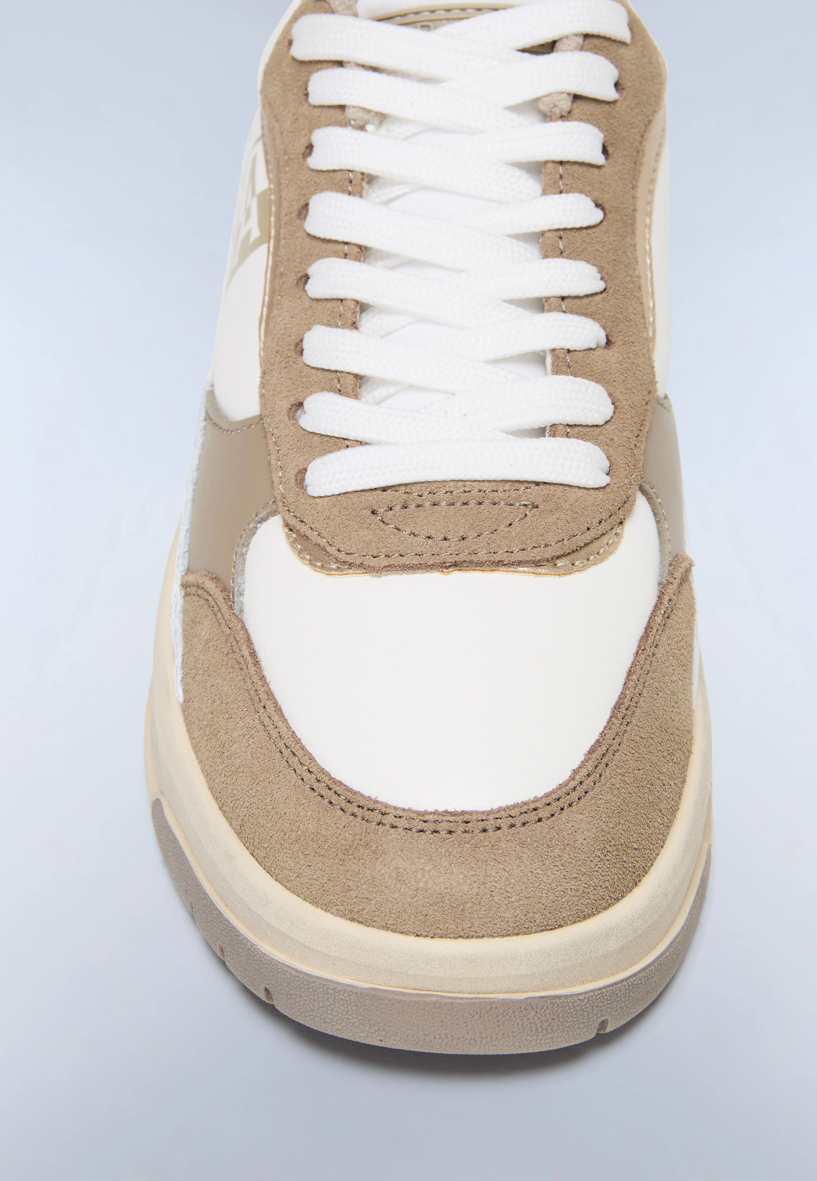 Sand Trainers - Image 7
