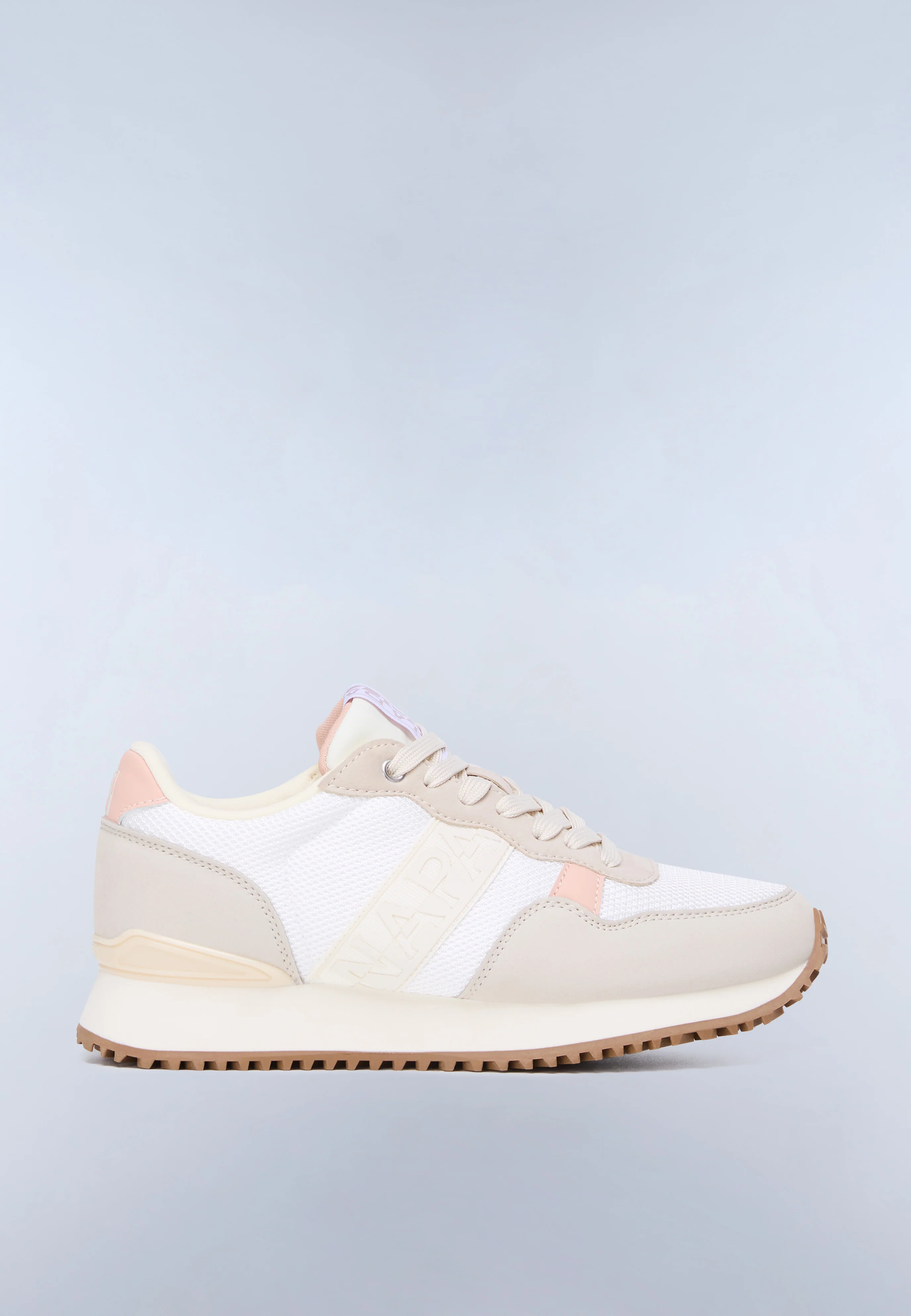 Trainers Astra Mesh