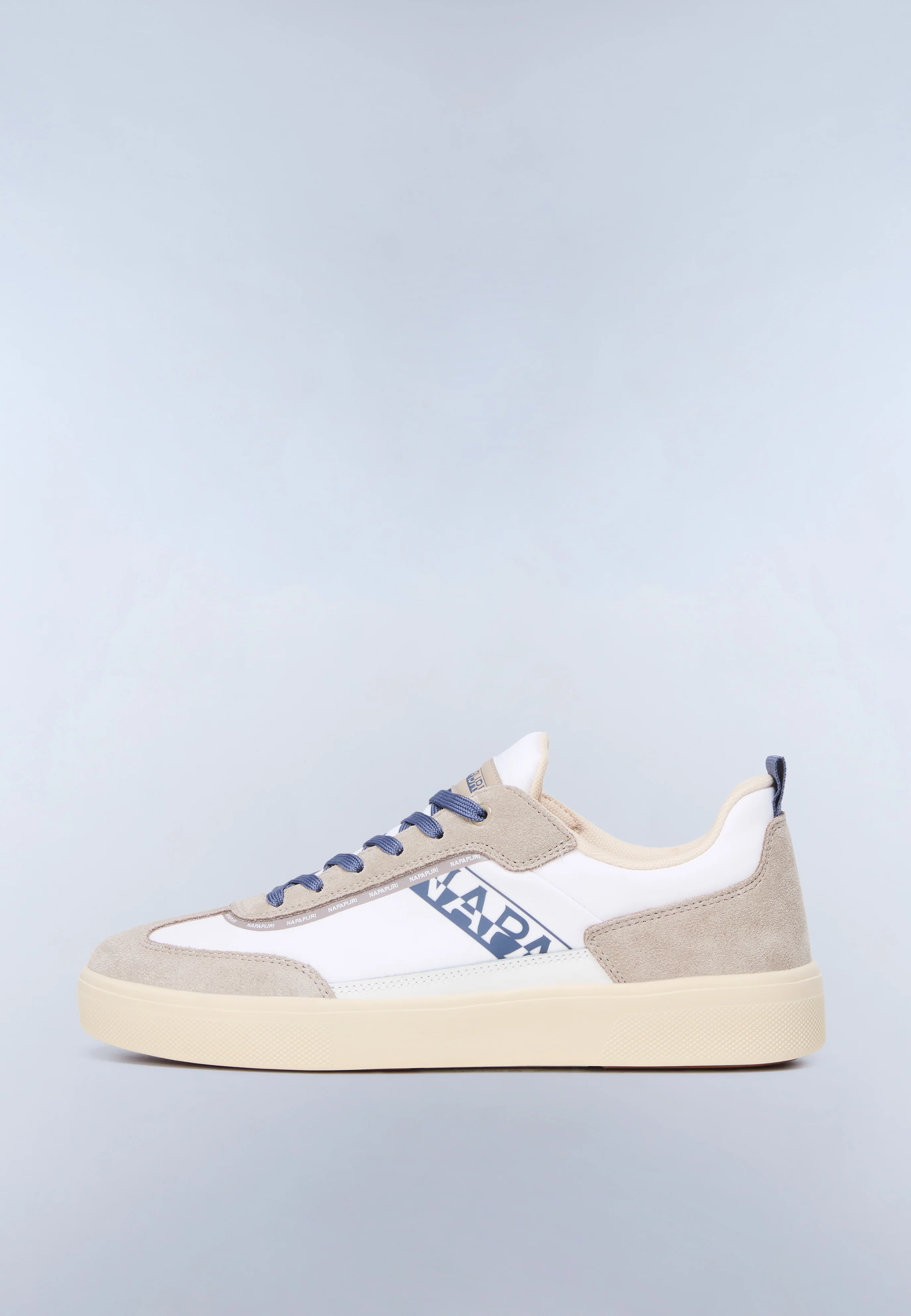 Trainers Bark - Image 3