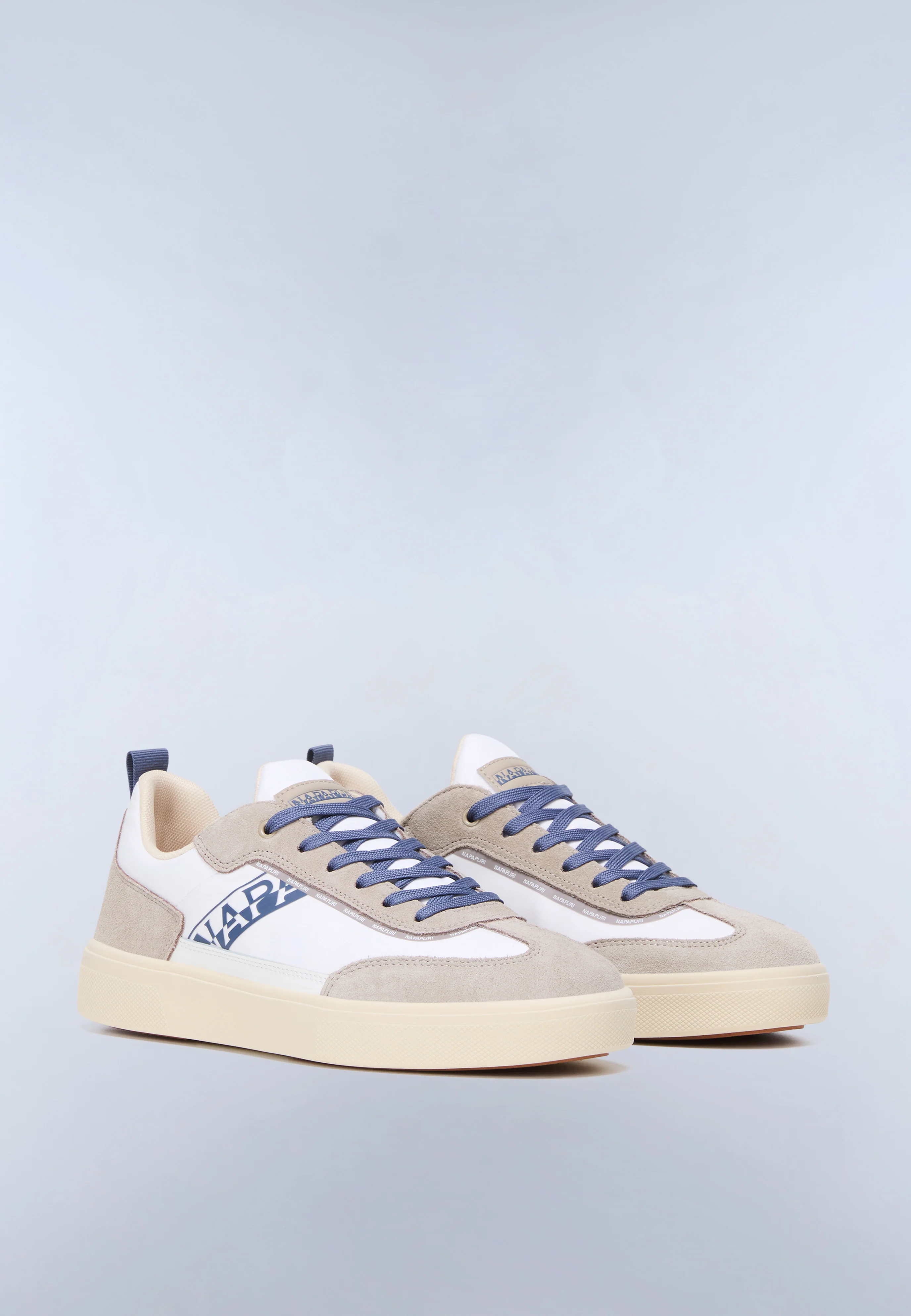 Trainers Bark - Image 6