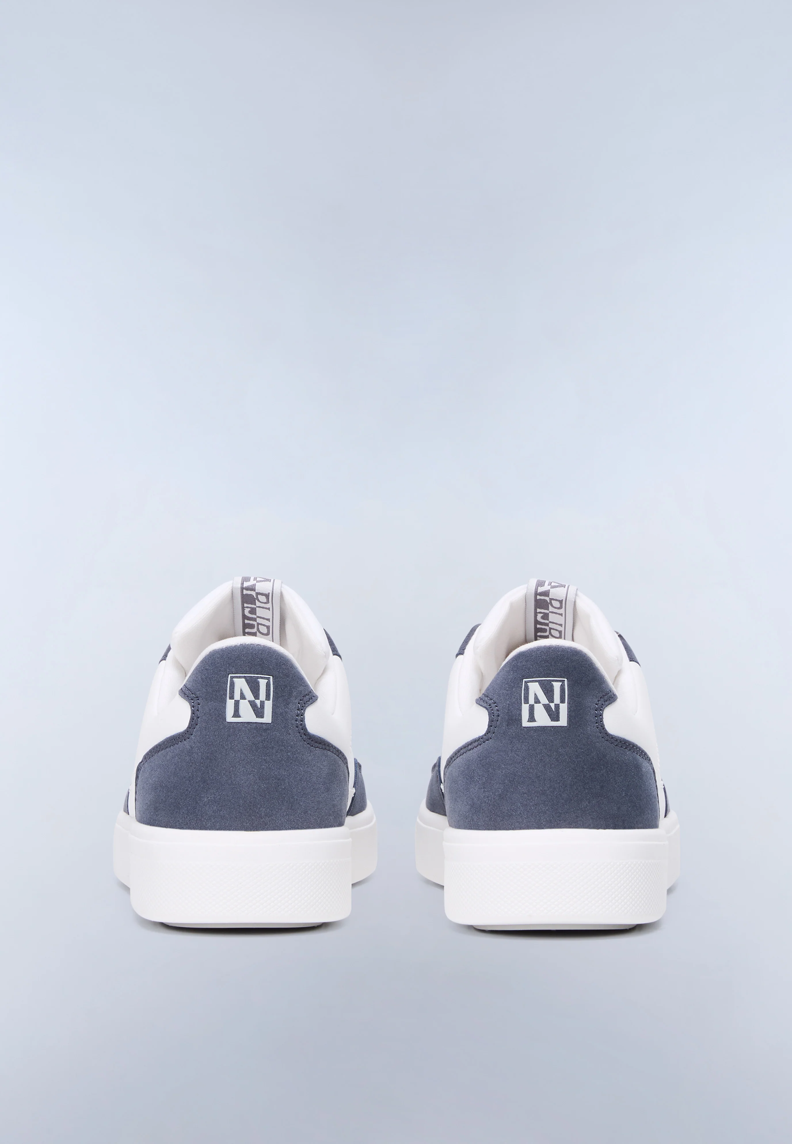 Trainers Bark Nyp - Image 2