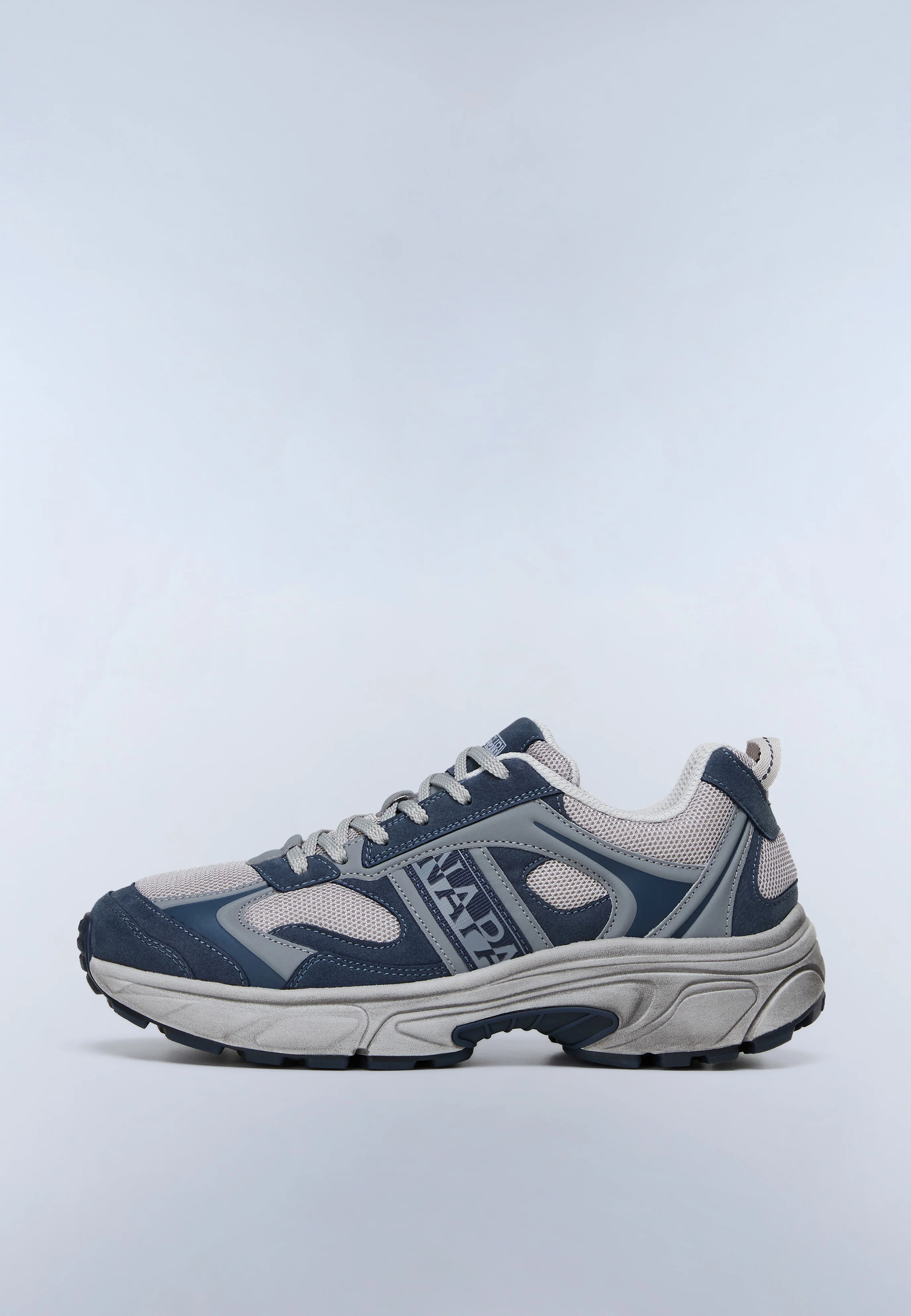 Trainers Delta - Image 3