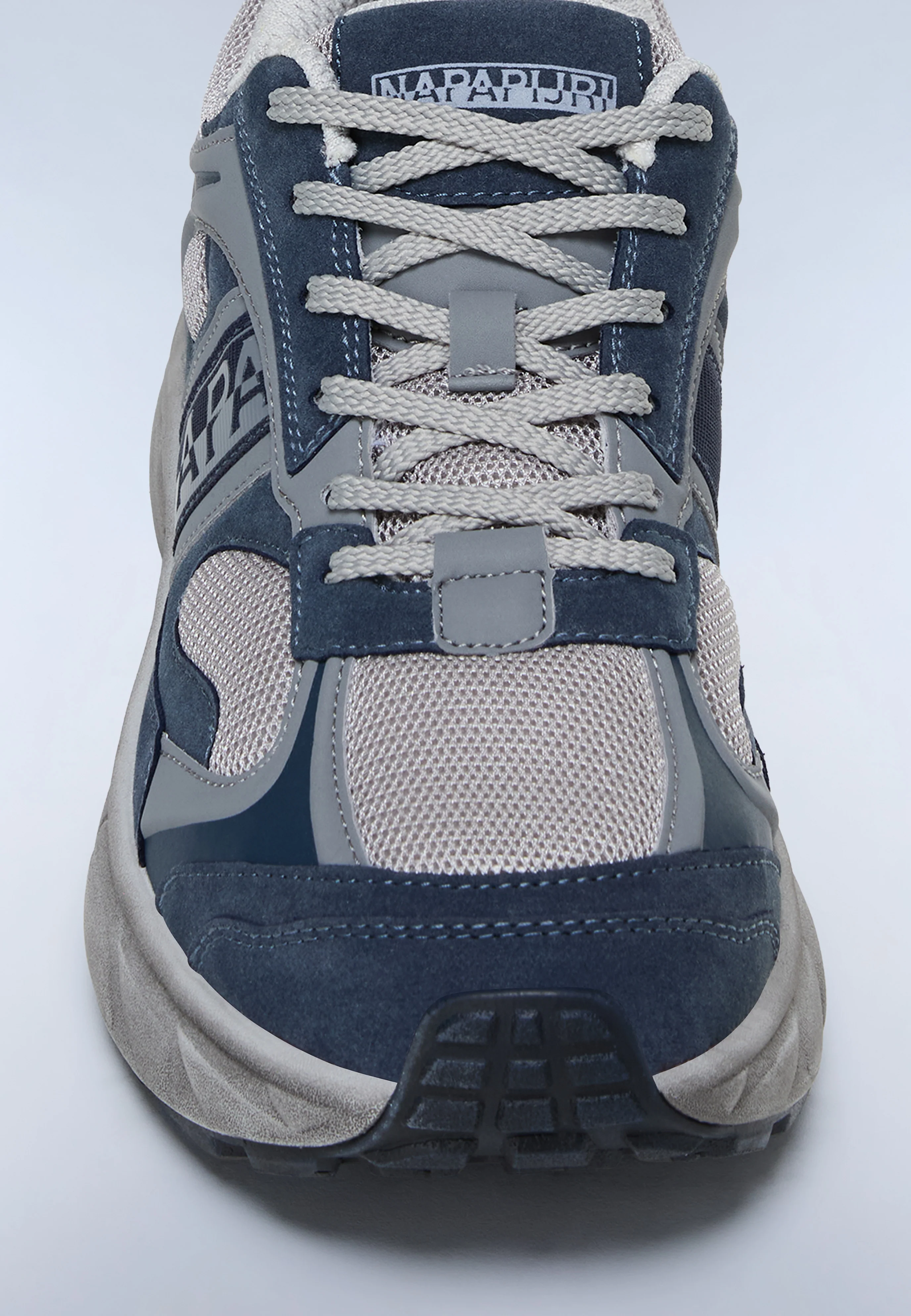 Trainers Delta - Image 7