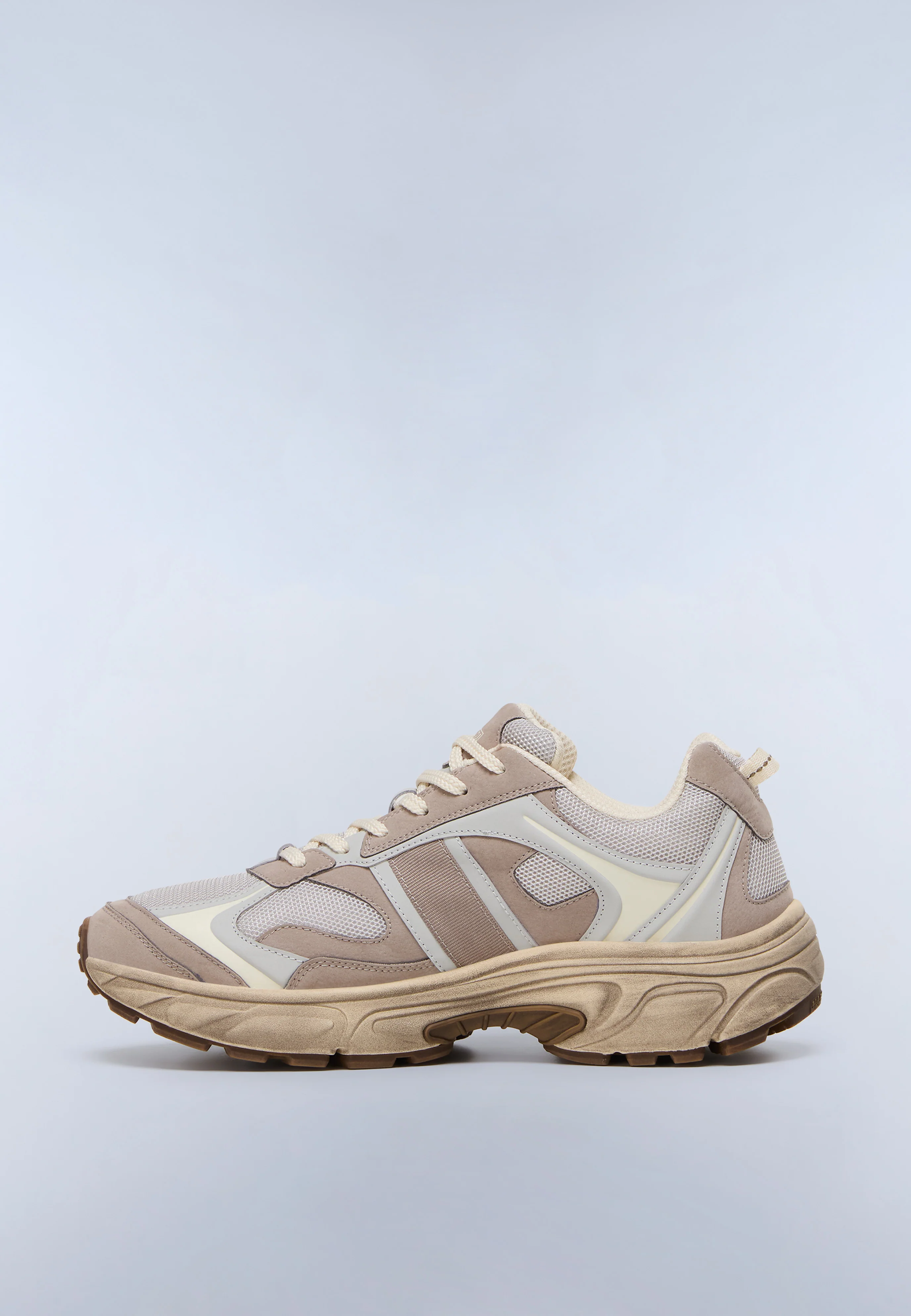 Trainers Delta - Image 3
