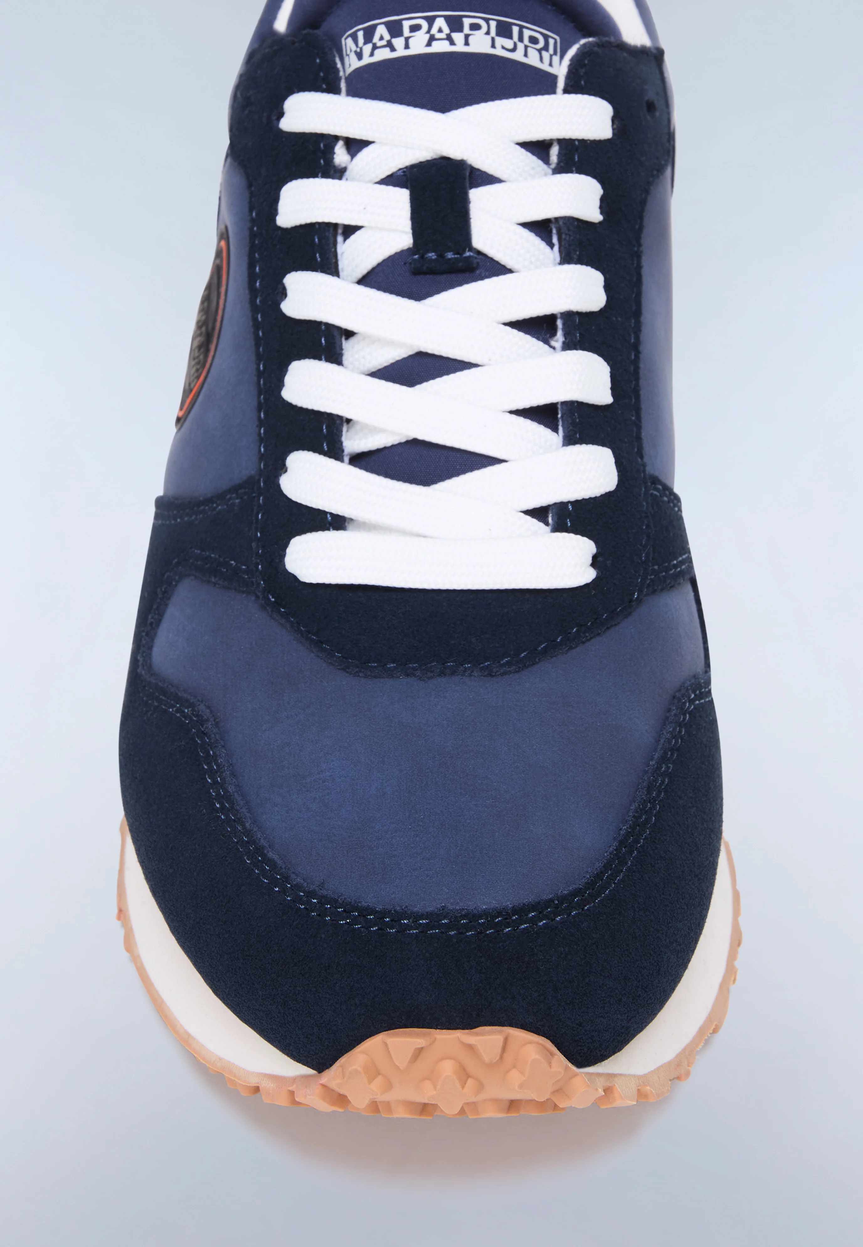 Trainers Nova - Image 7