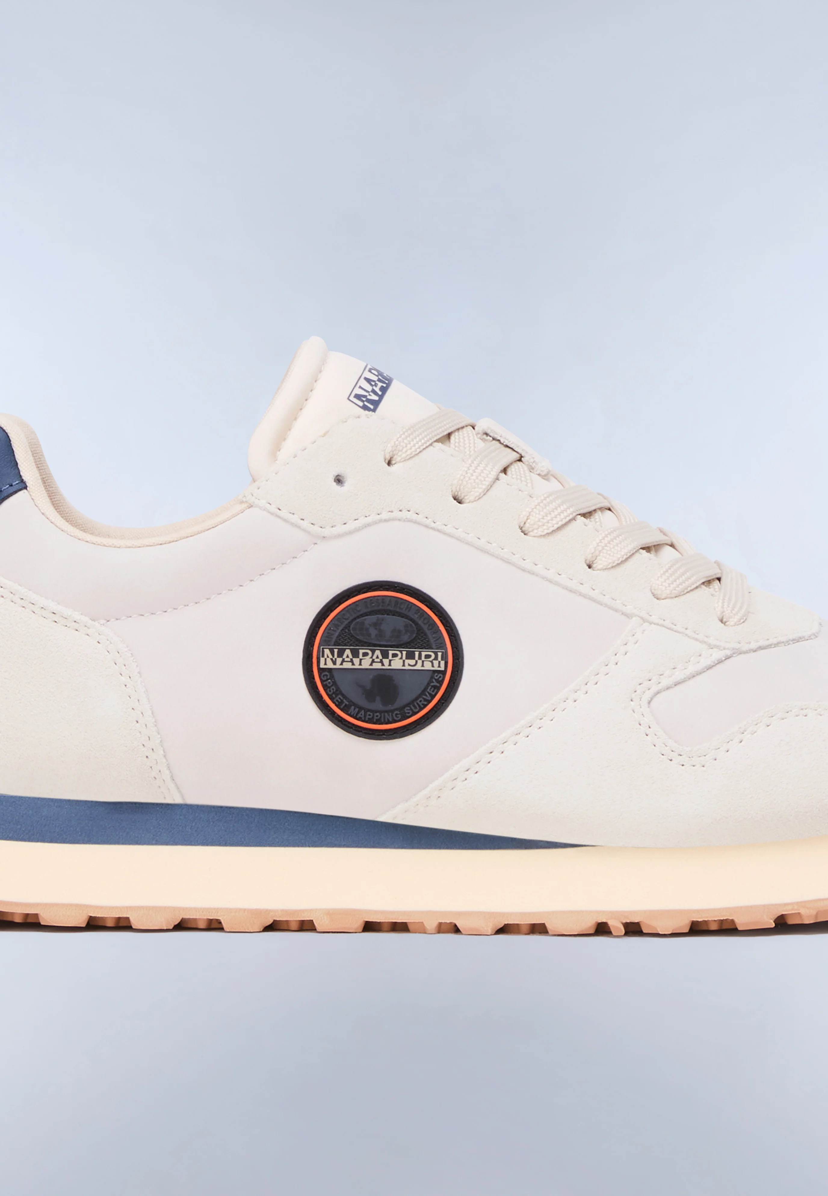 Trainers Nova - Image 8