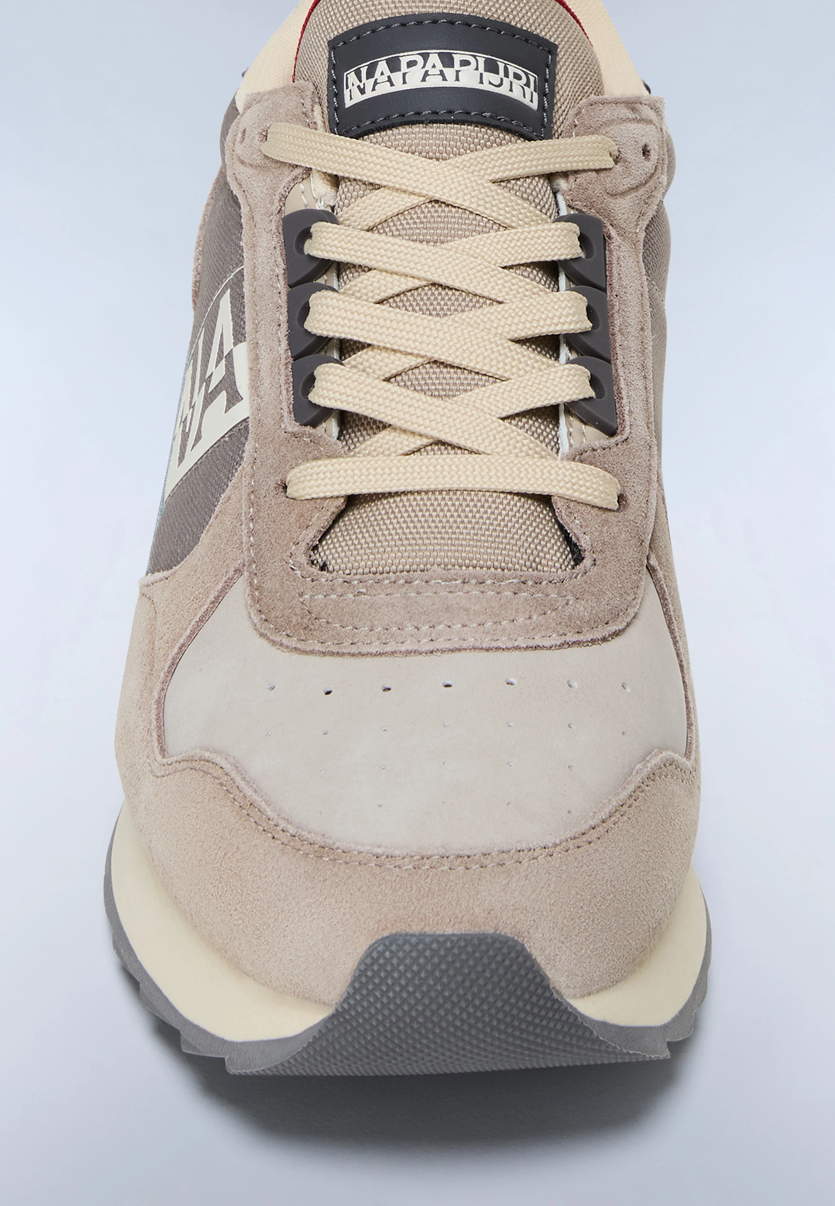 Trainers Stab - Image 7