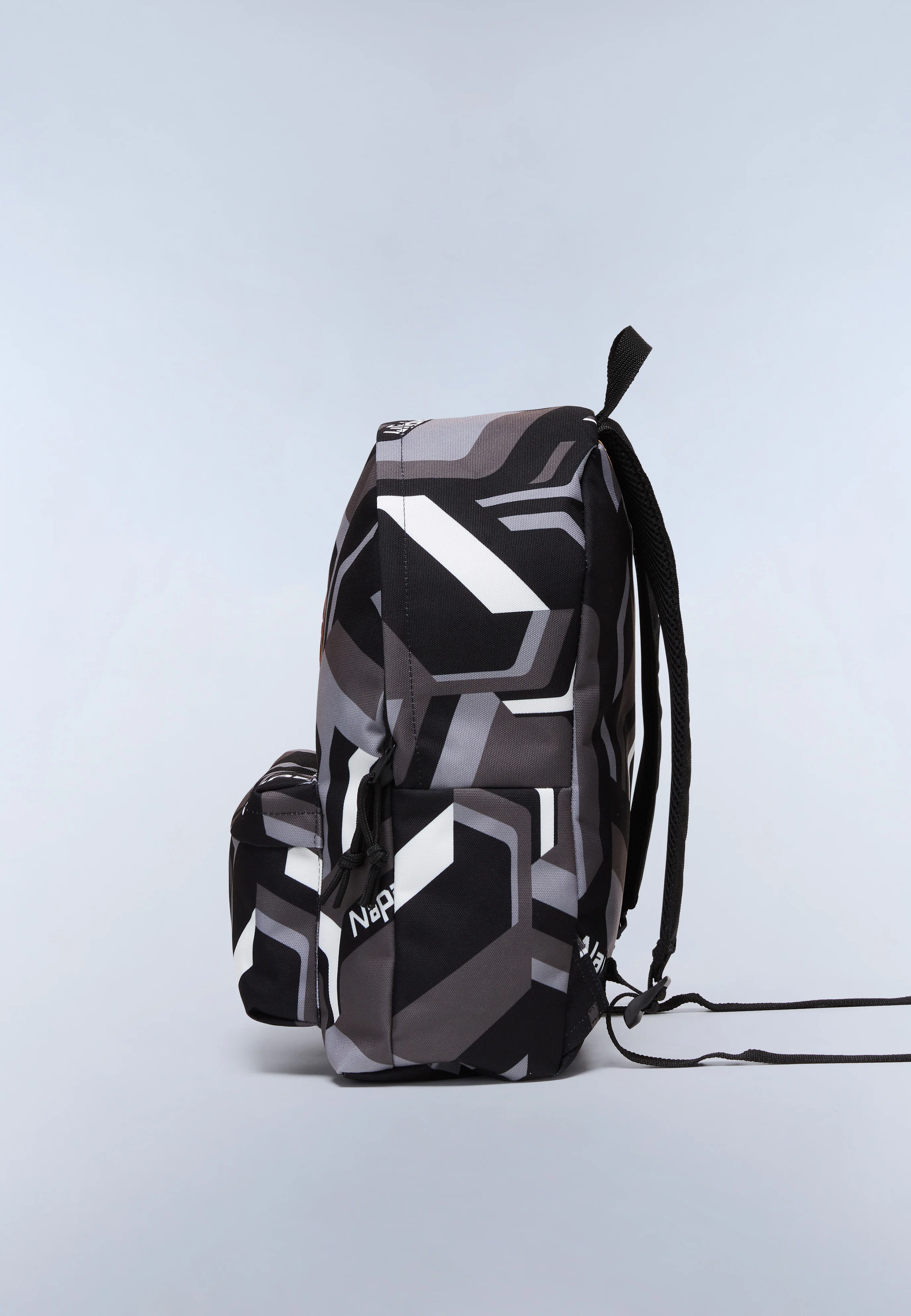 Voyage Print Backpack - 19.5 Lt - Image 3