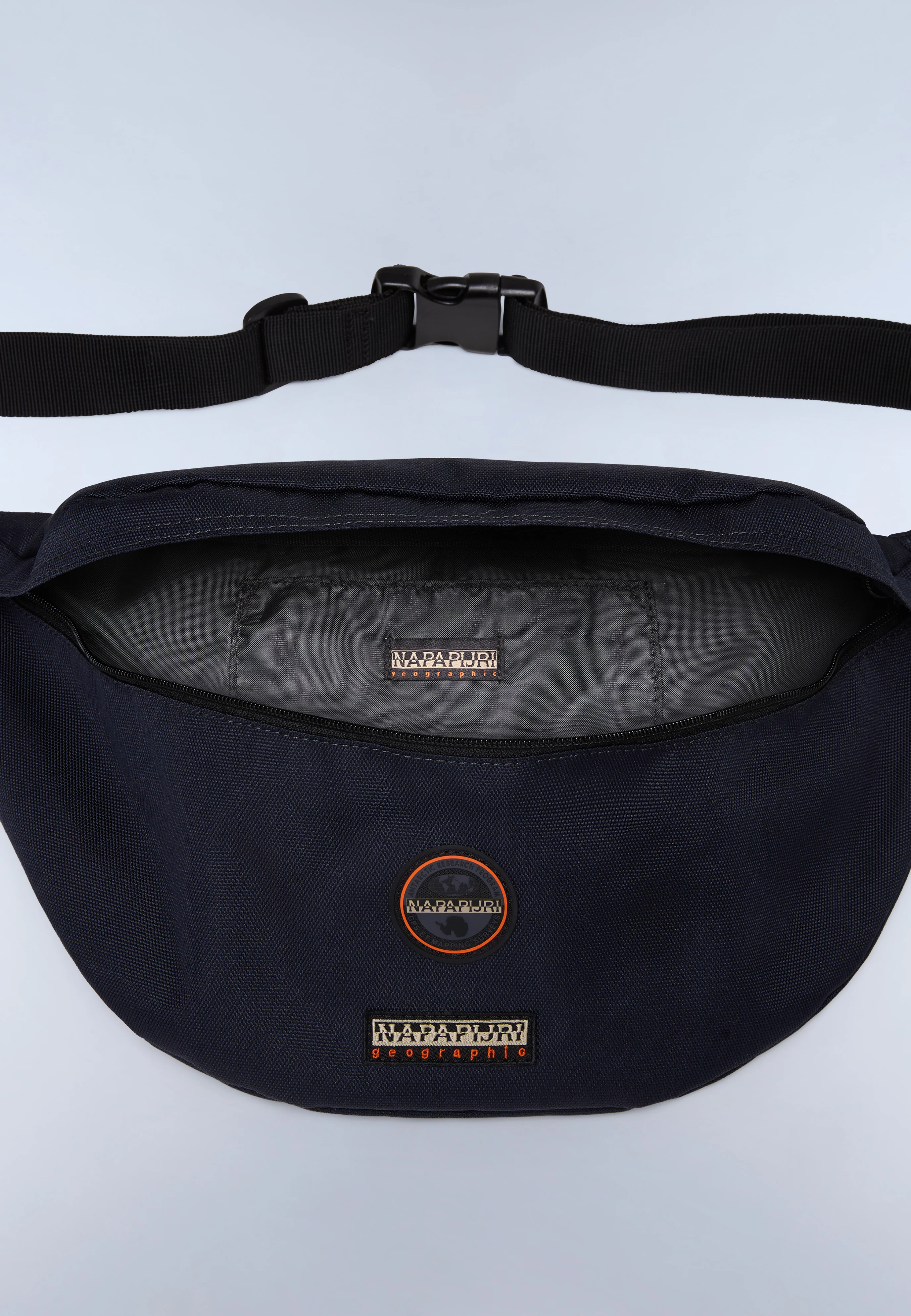 Voyage Waist Bag - 4 Lt - Image 6