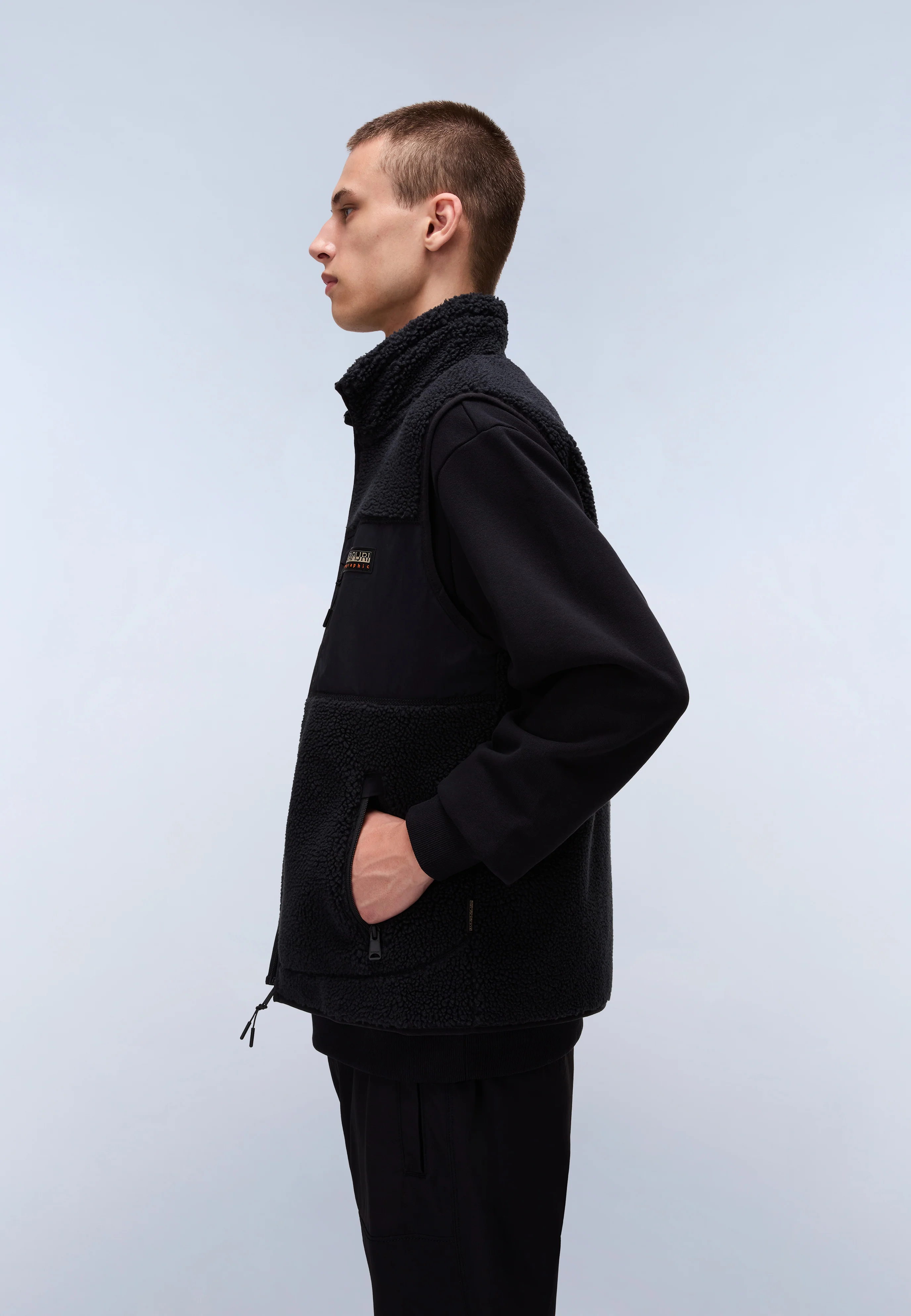 Yupik Fleece Vest - Image 4